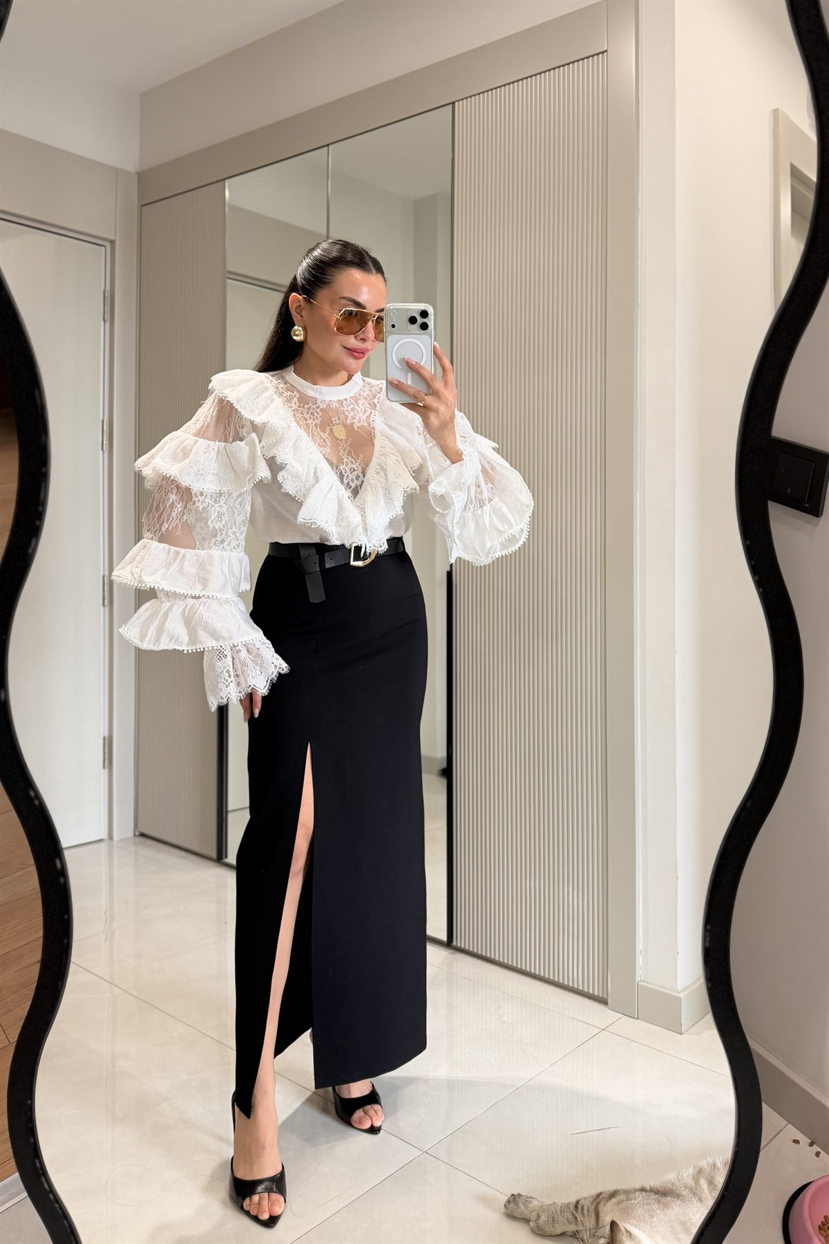 Mathew Siyah Yandan Yırtmaçlı Kemerli Etek