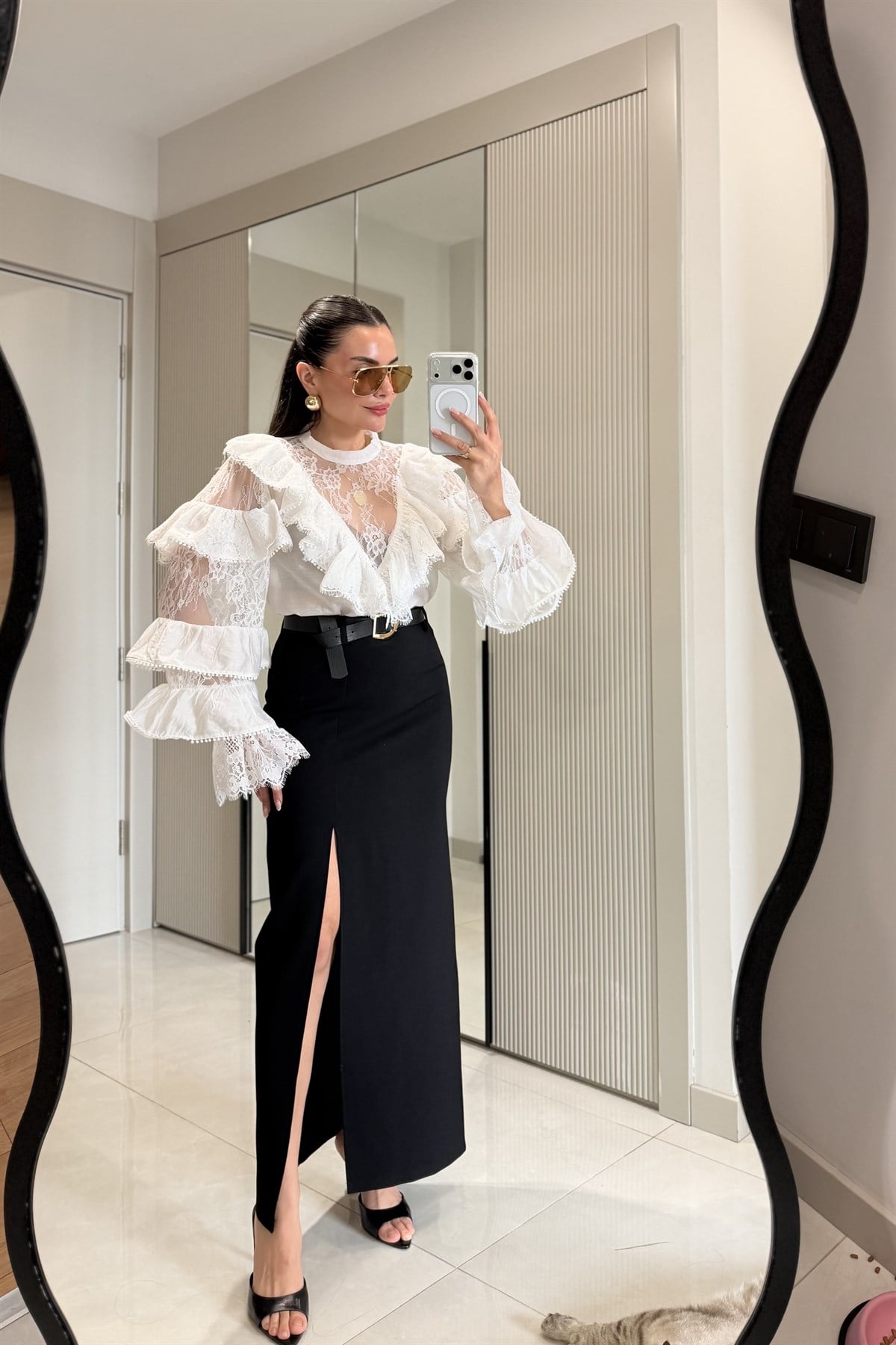 Mathew Siyah Yandan Yırtmaçlı Kemerli Etek