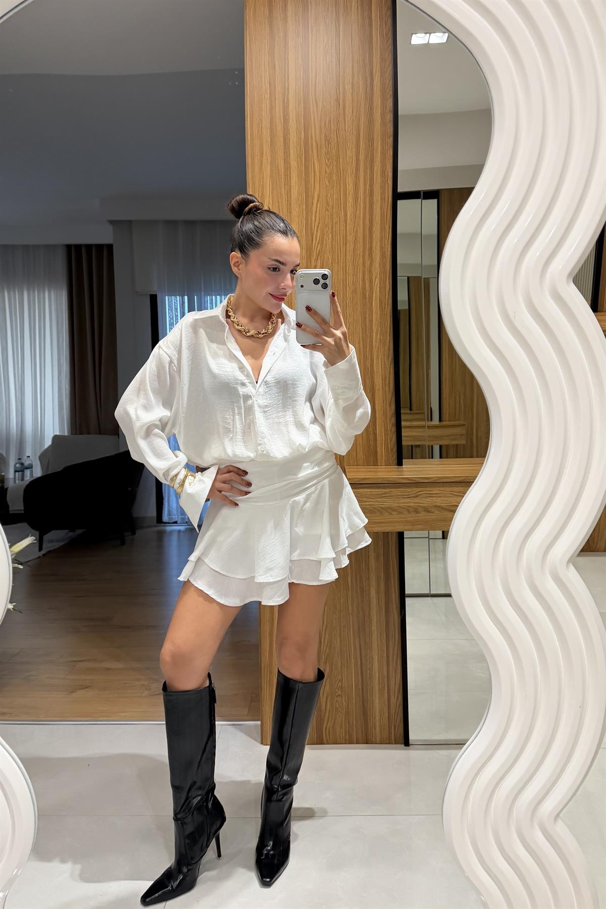 Melirose Beyaz Saten İçi Şortlu Elbise