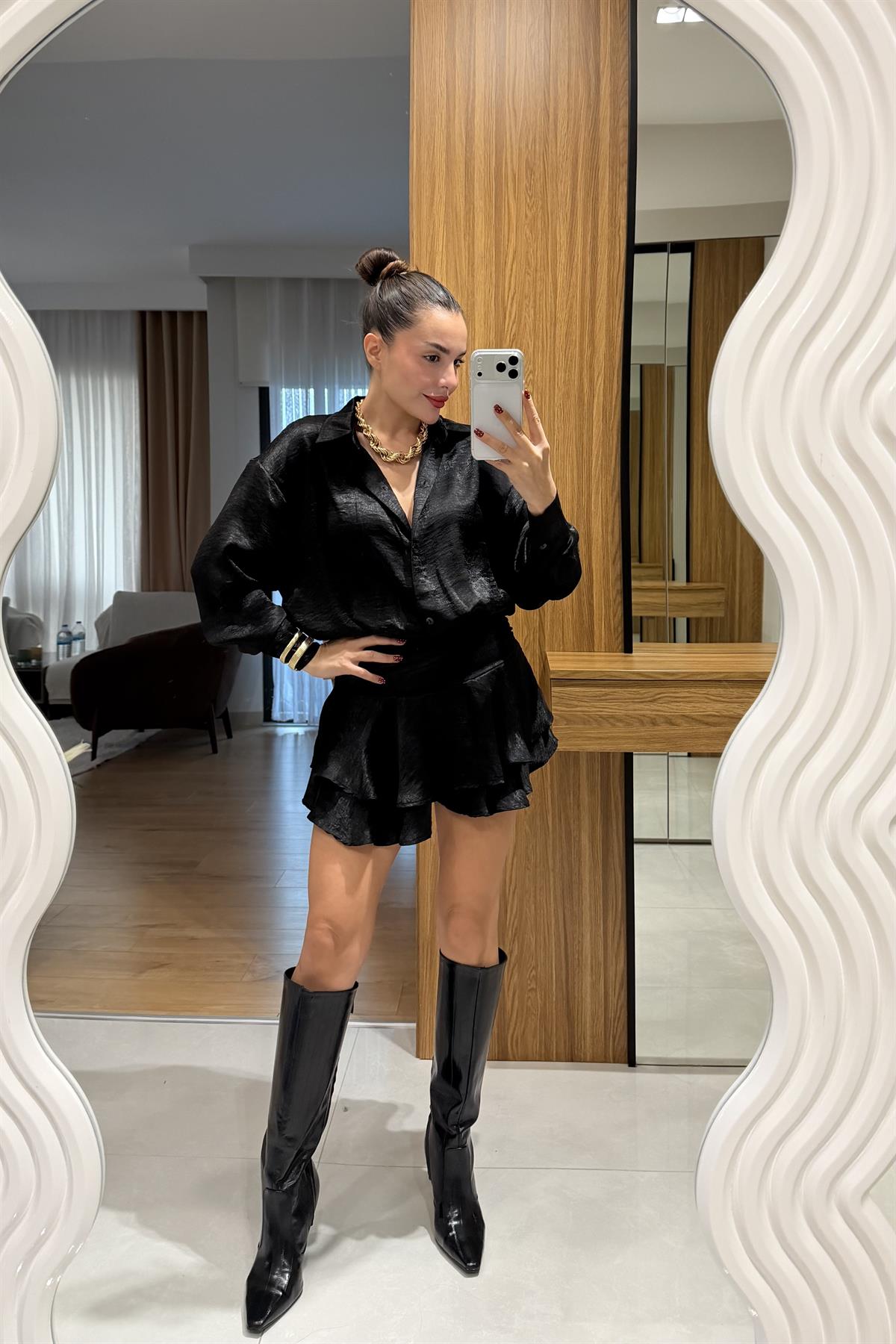 Melirose Siyah Saten İçi Şortlu Elbise