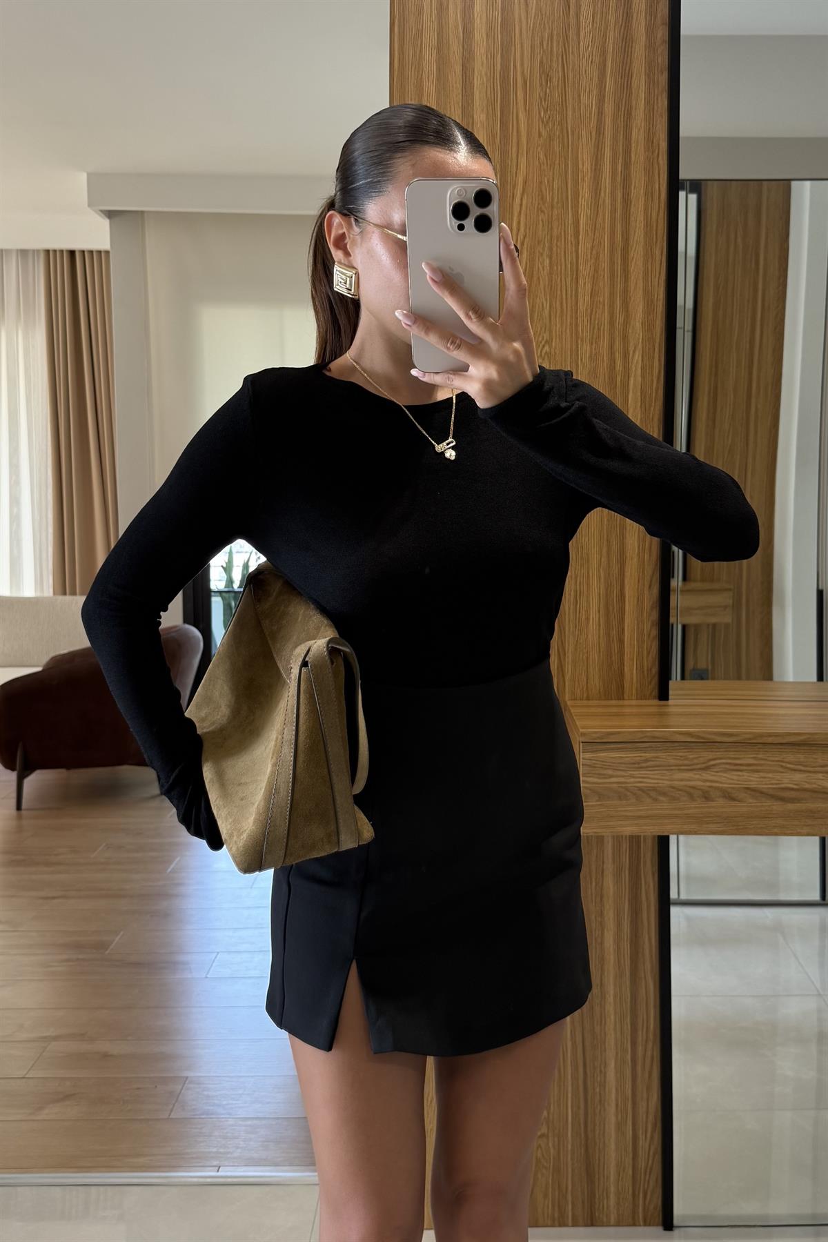 Milcy Siyah Uzun Kollu Düz Body