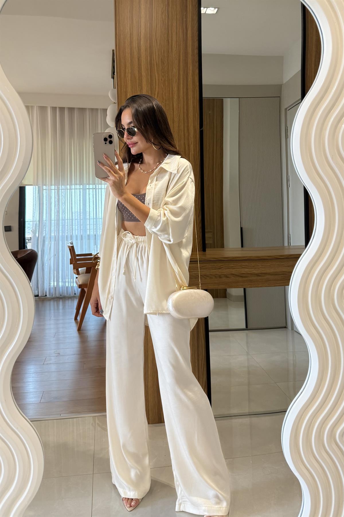 Pury Ekru Saten Dokulu Takım