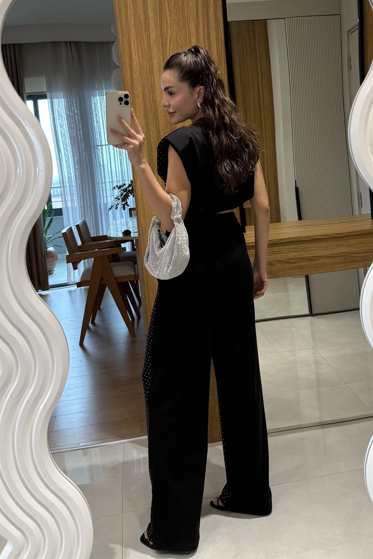 Minora Siyah Taşlı Vatkalı Takım