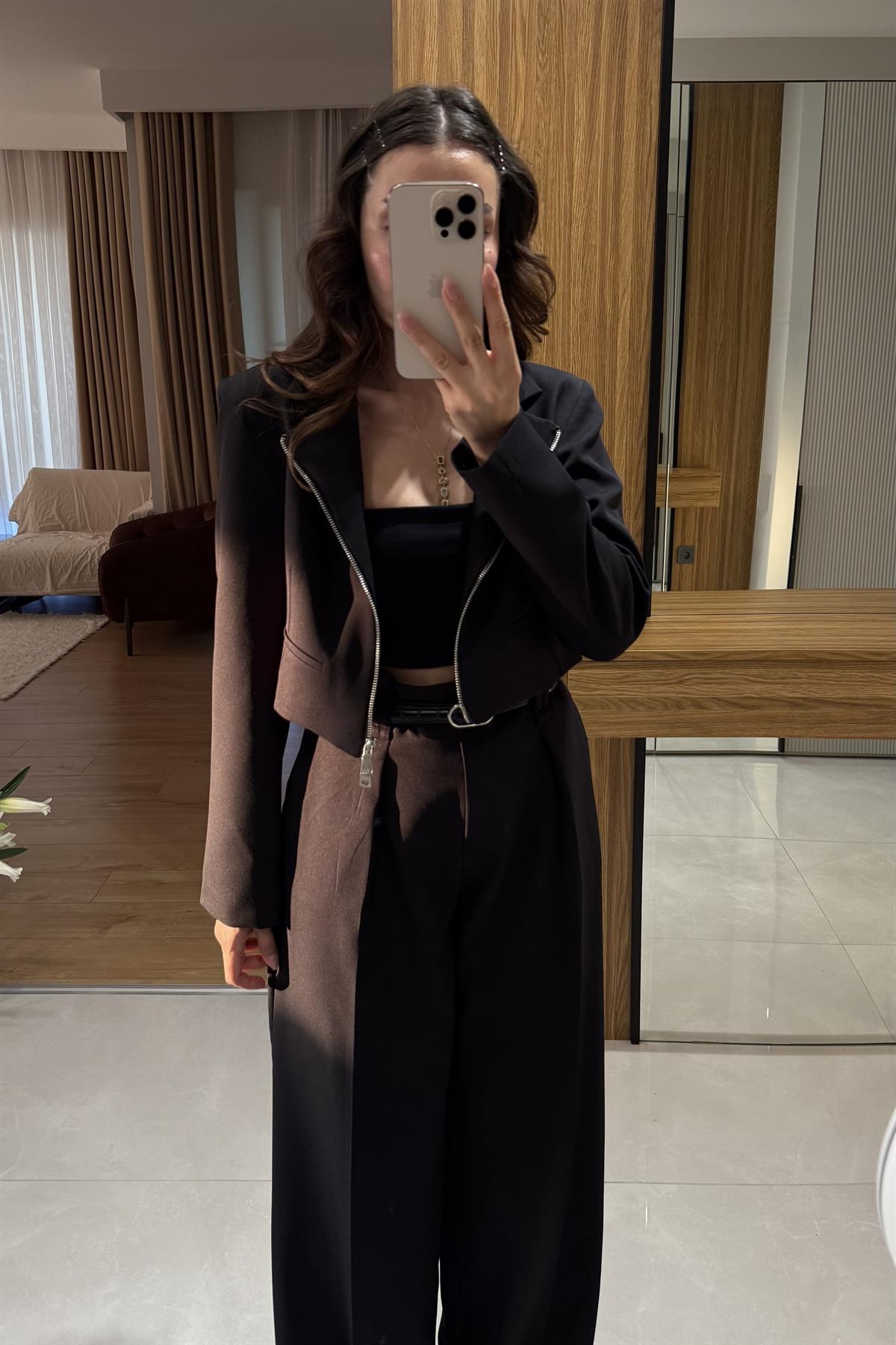 Minza Siyah Fermuarlı Blazer Ceket