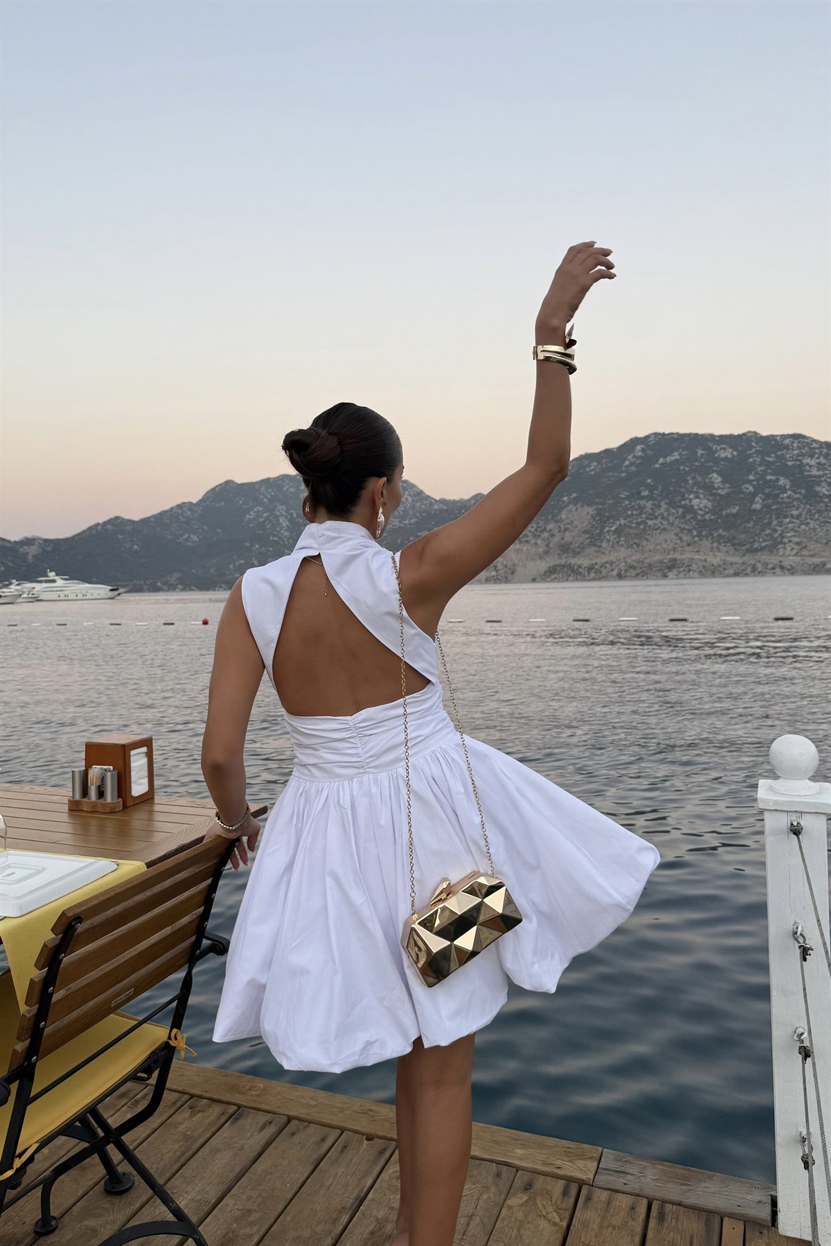 Mirelda Beyaz Gold Düğmeli Poplin Elbise