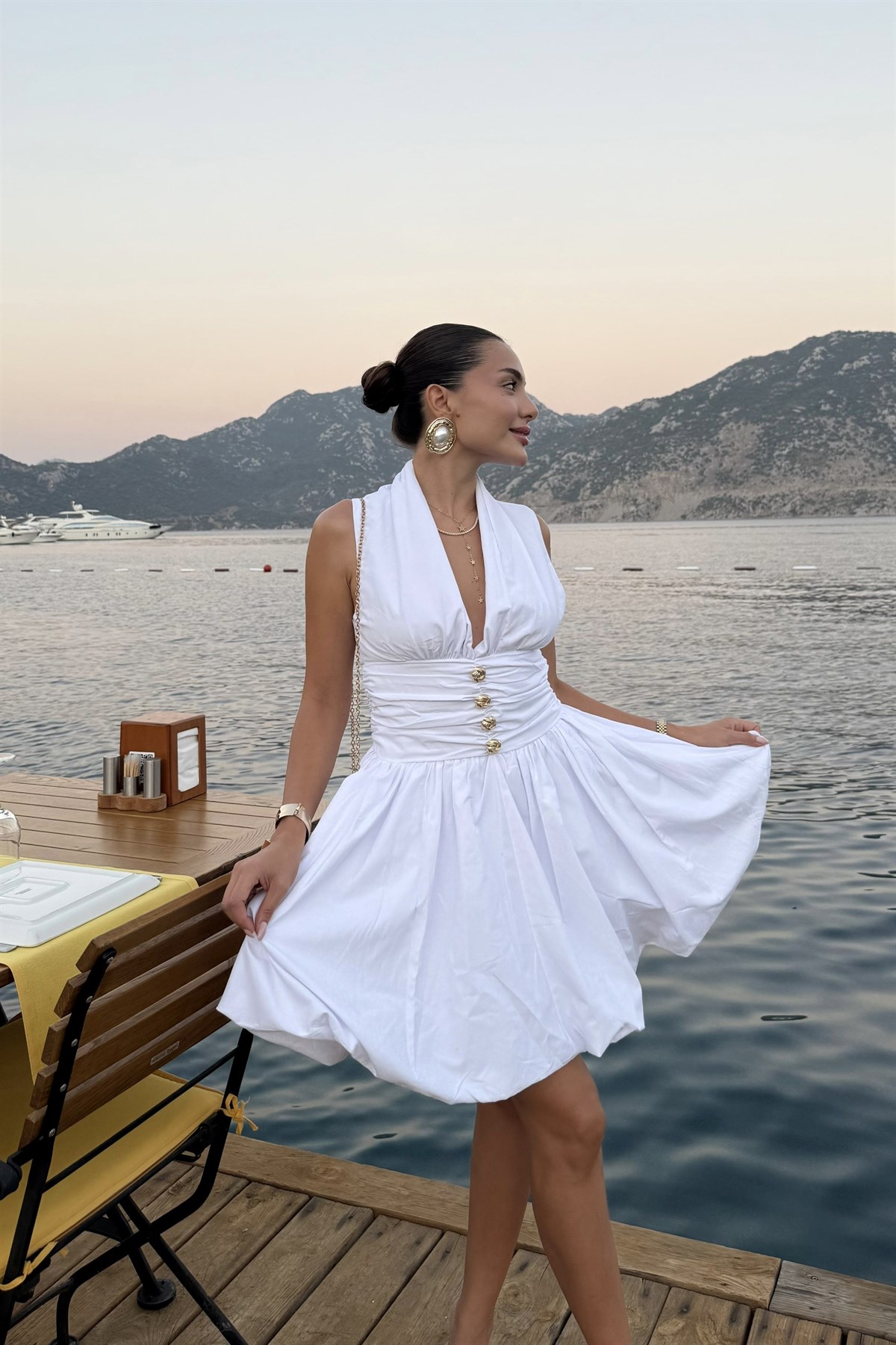 Mirelda Beyaz Gold Düğmeli Poplin Elbise