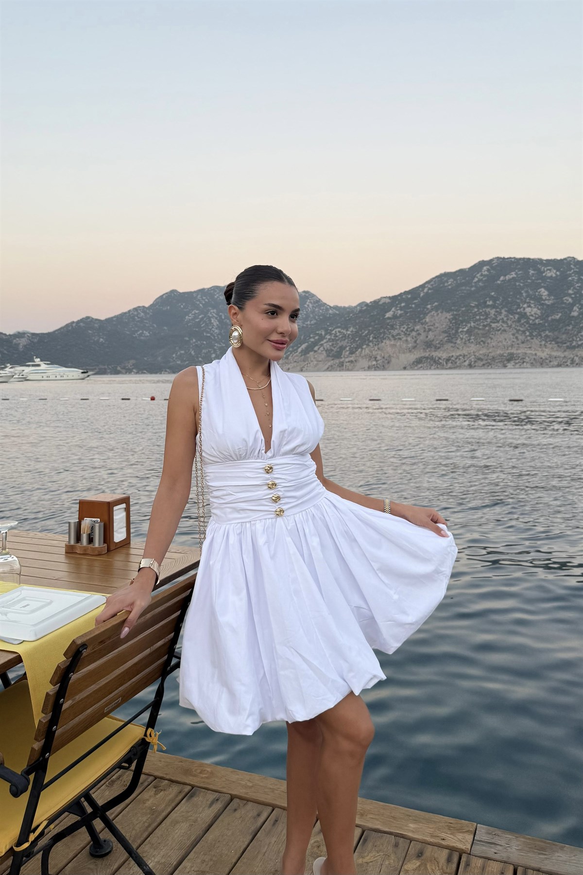 Mirelda Beyaz Gold Düğmeli Poplin Elbise