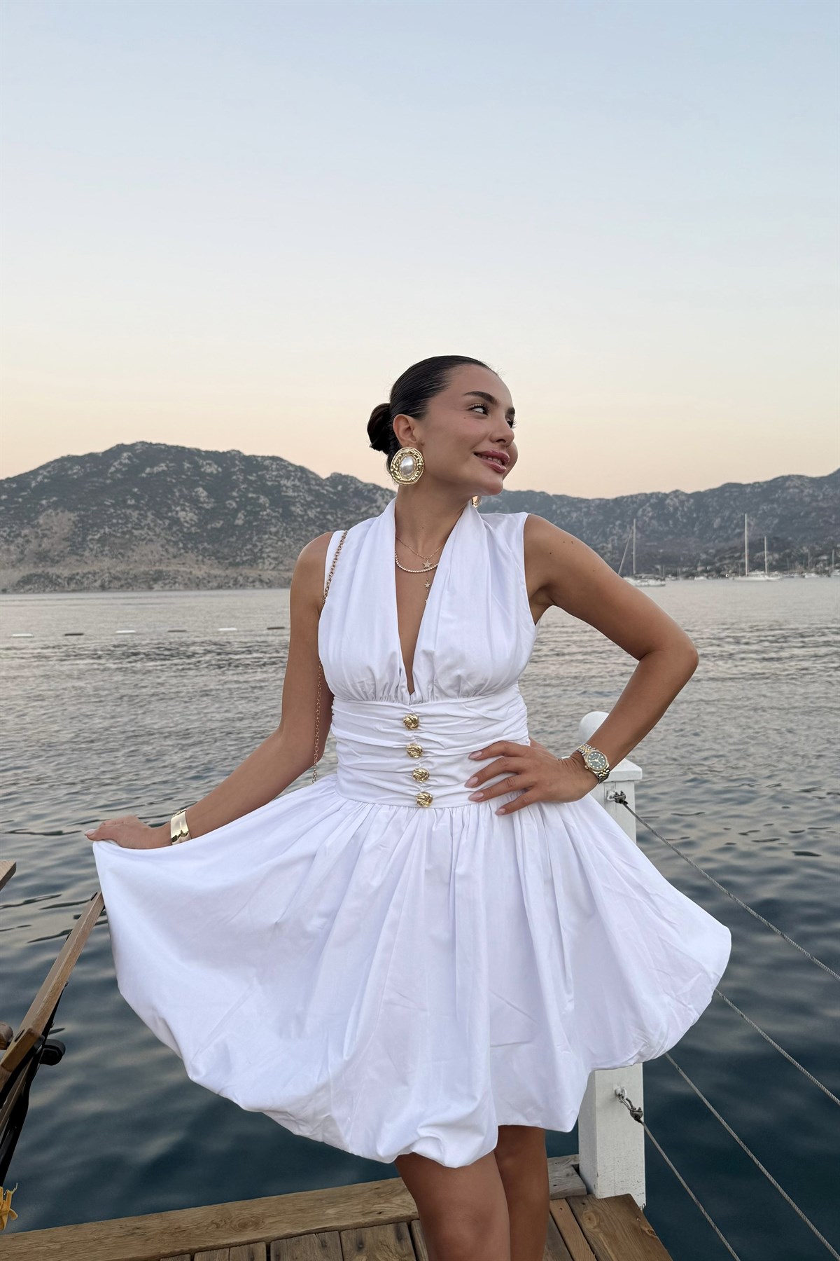 Mirelda Beyaz Gold Düğmeli Poplin Elbise