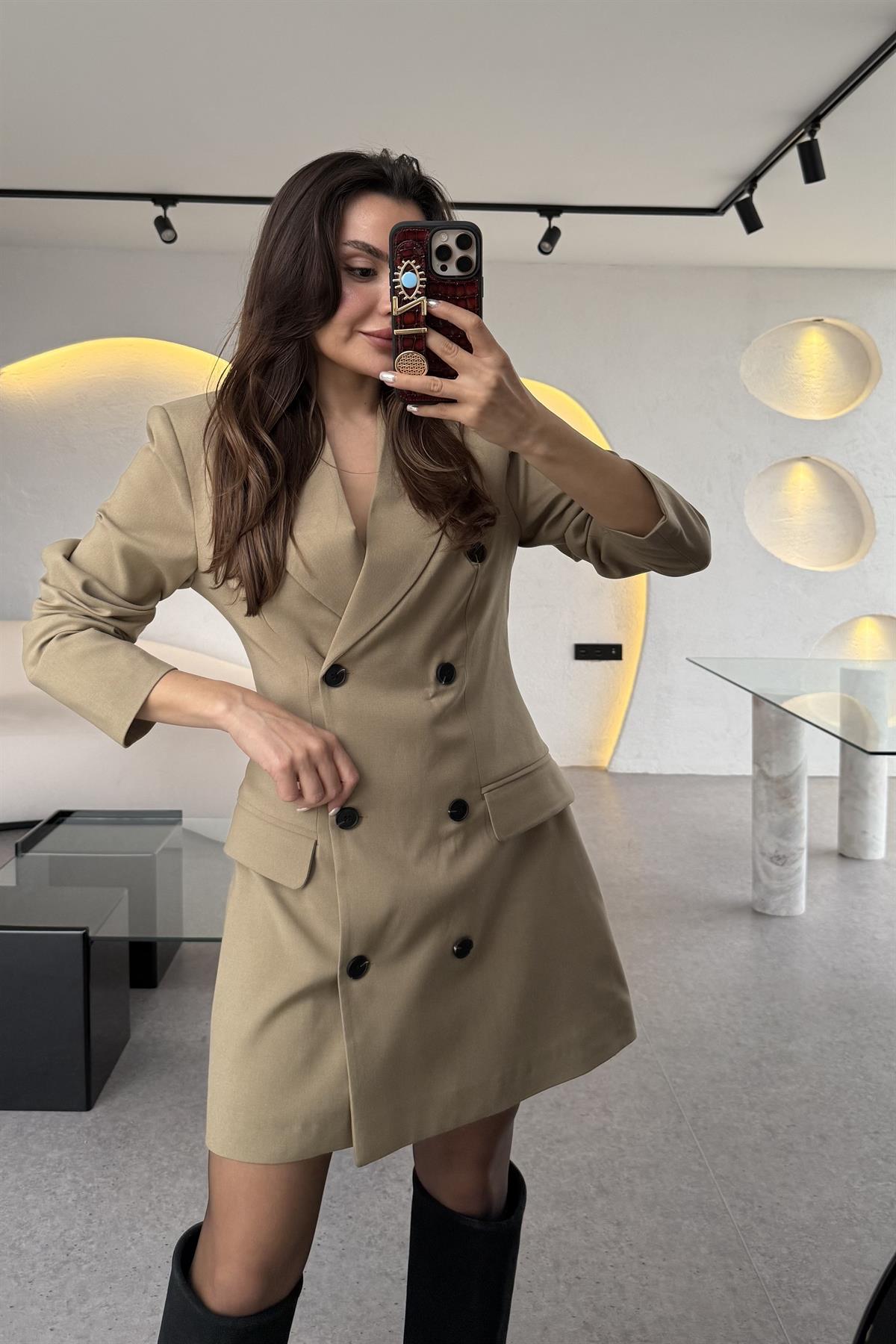 Misha Camel Düğme Detaylı Blazer Elbise 