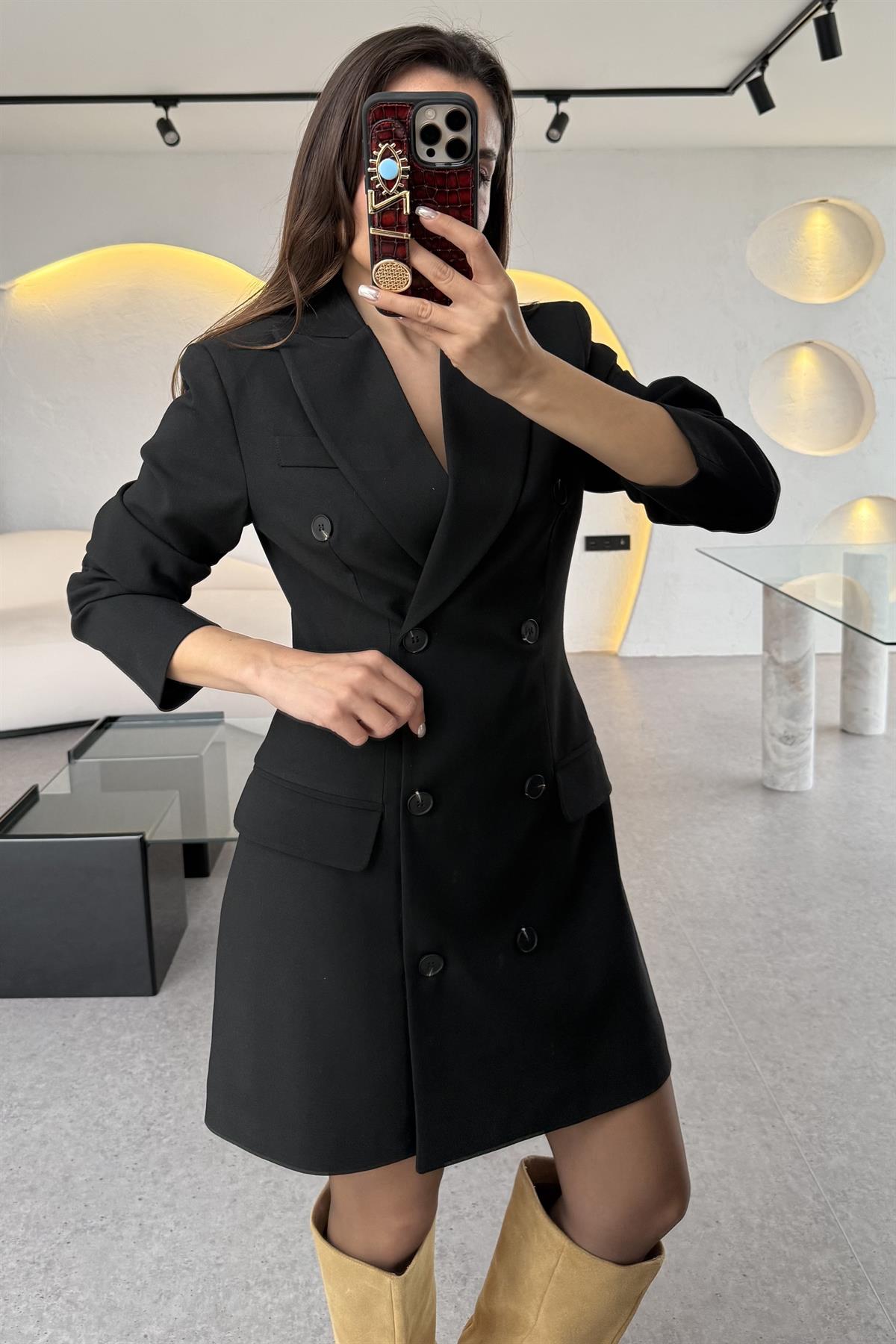 Misha Siyah Düğme Detaylı Blazer Elbise 