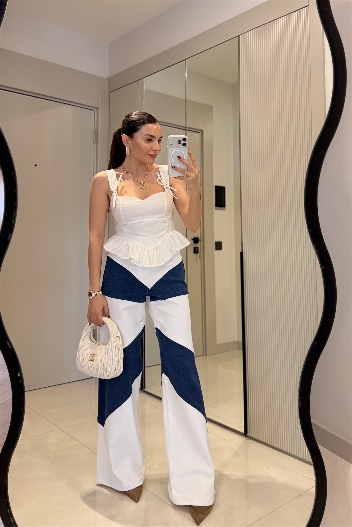 Moana Beyaz Volanlı Büstiyer 