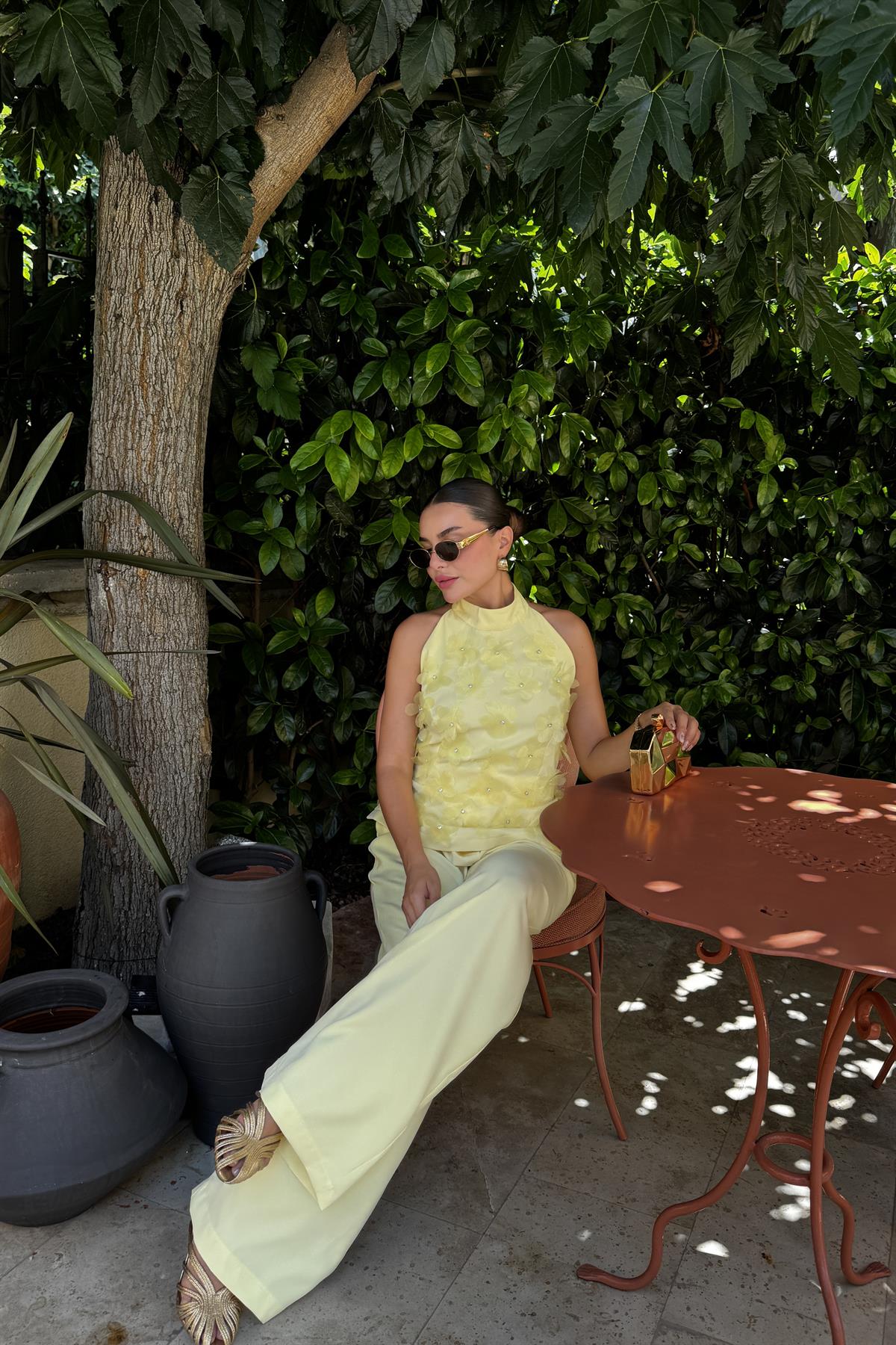 Mochi Sarı Üç Boyutlu Takım