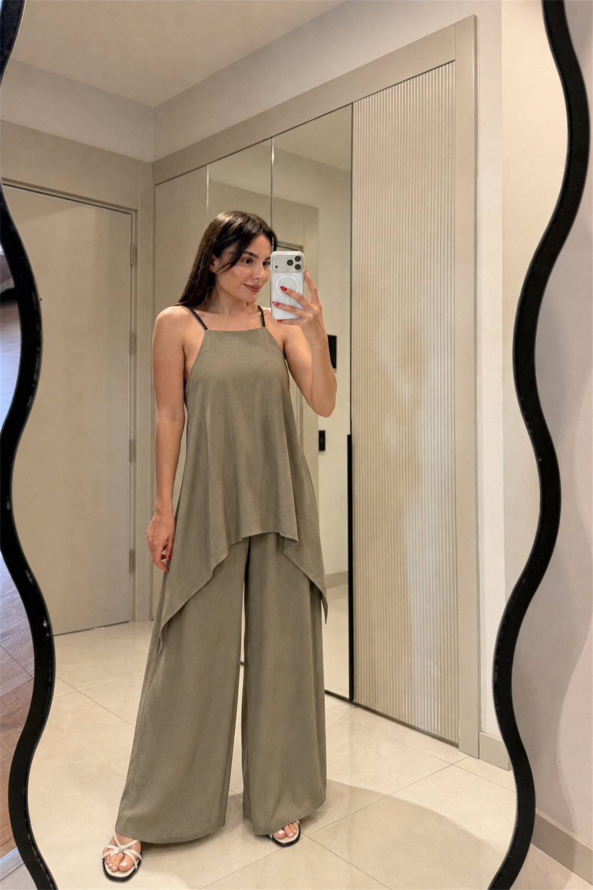 Molane Haki Deri Askılı Tasarım Tulum