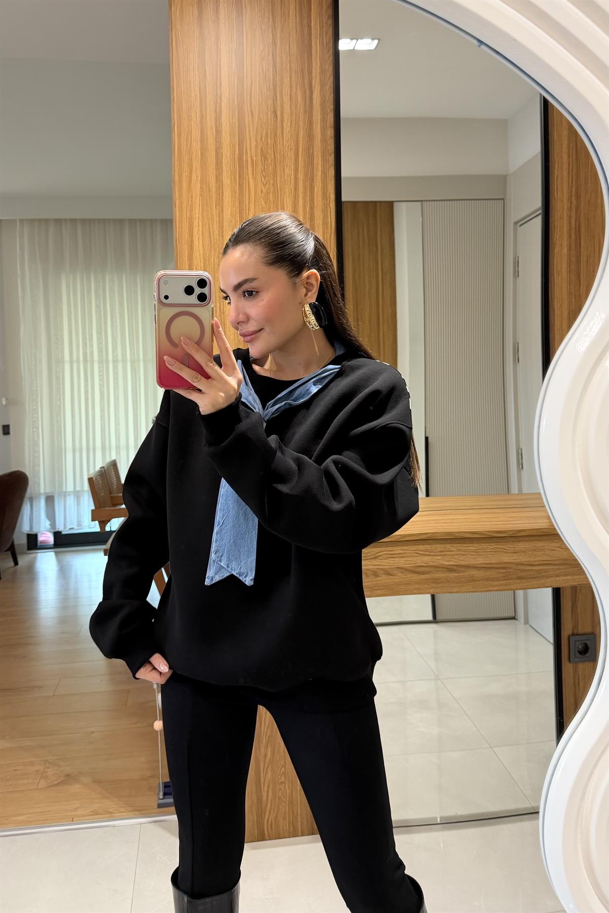 Monex Siyah Şardonlu Sırt Desenli Sweat