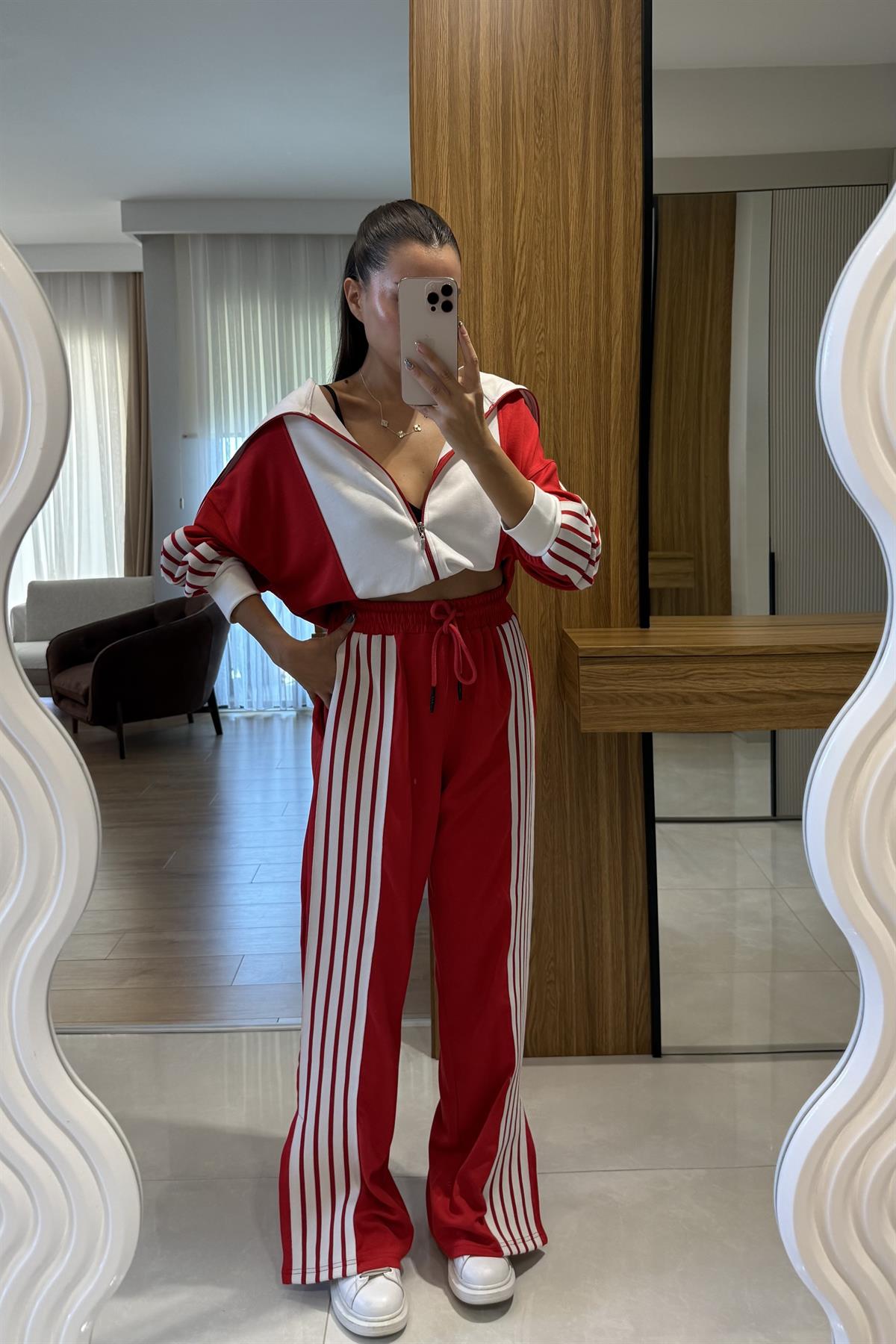 Mongre Kırmızı Şerit Detaylı Eşofman Takımı