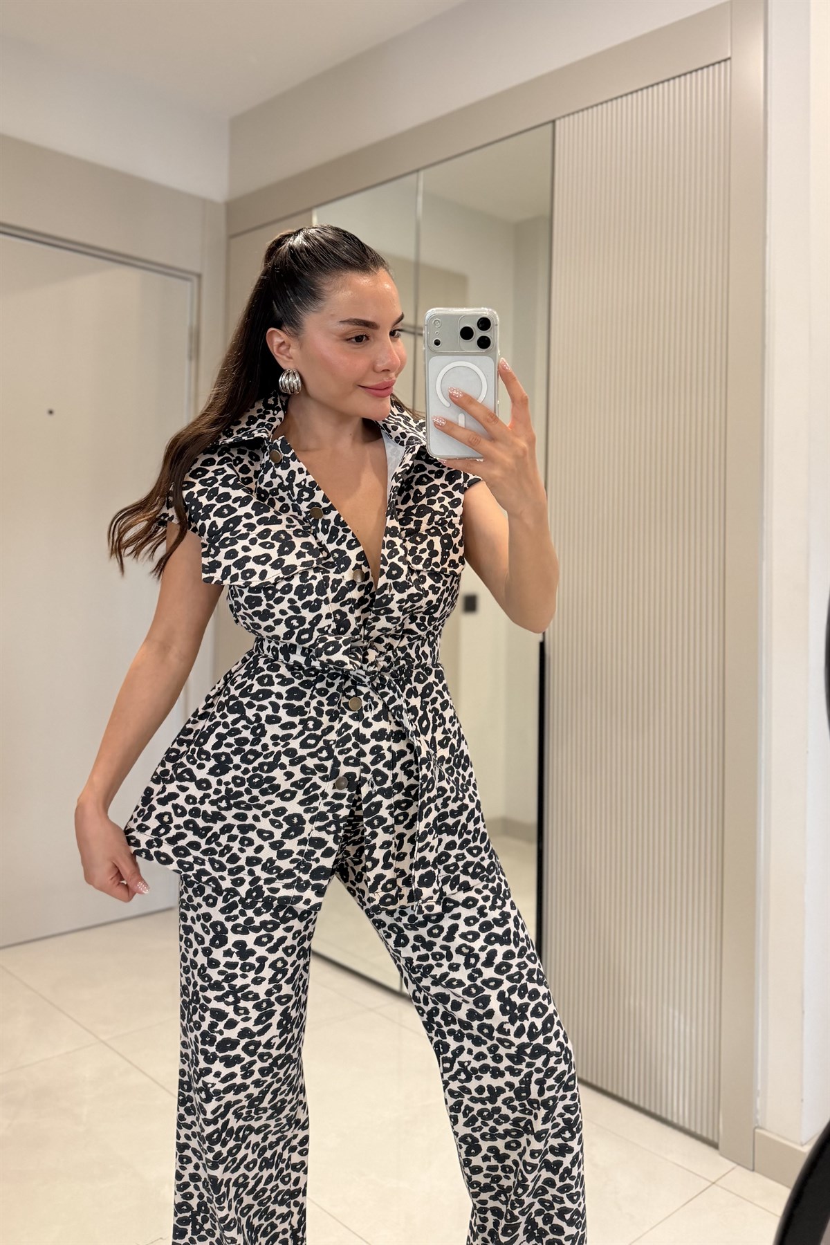 Monteria Leopar Kuşaklı Denim Takım