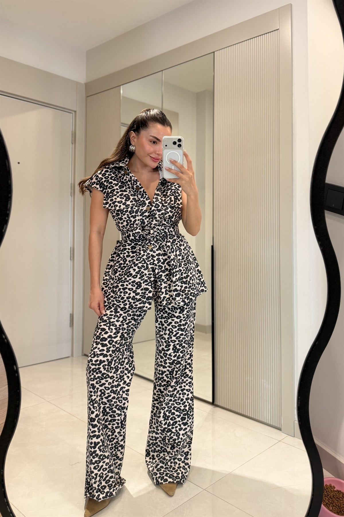Monteria Leopar Kuşaklı Denim Takım