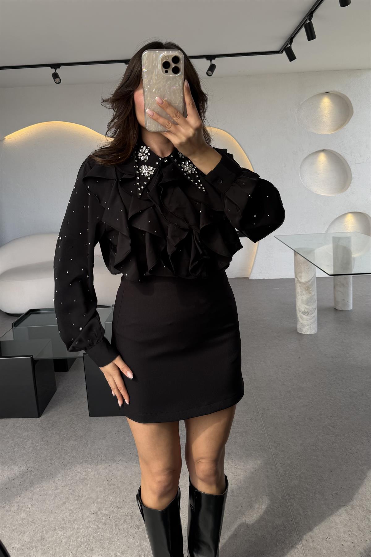 Moraes Siyah Taşlı Tasarım Gömlek