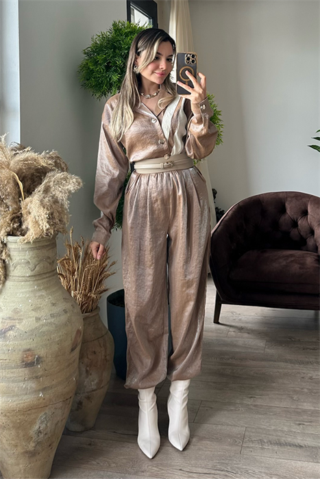 Morris parlak dokulu karamel tulum