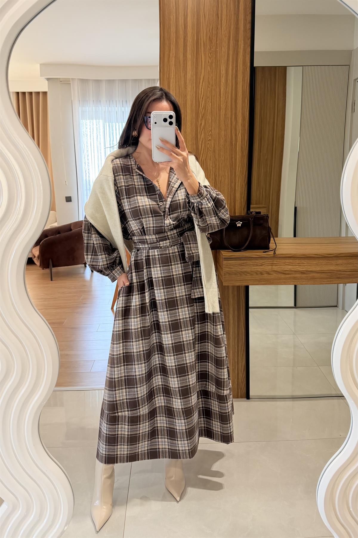 Mosselle Acı Kahve Ekose Kuşaklı Elbise