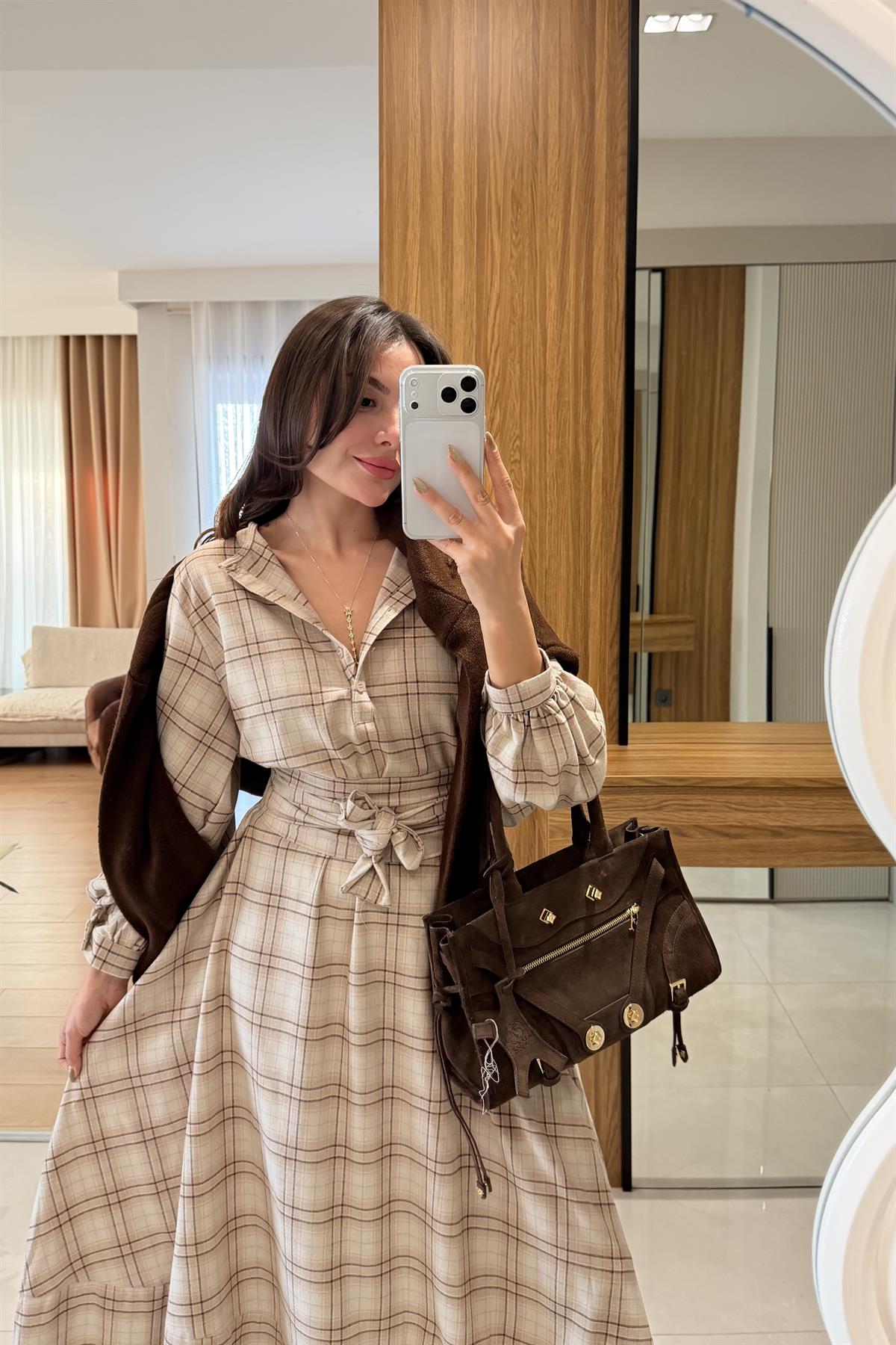 Mosselle Bej Ekose Kuşaklı Elbise