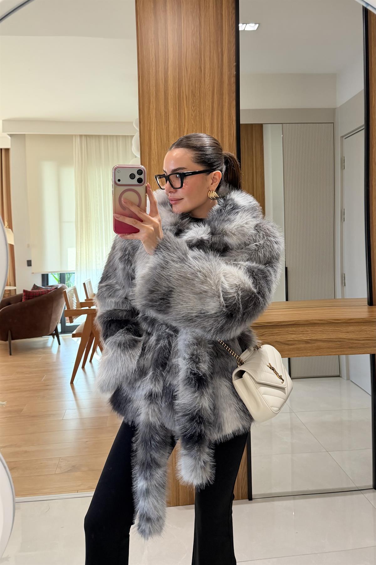 München Siyah Detaylı Bağlamalı Premium Kürk