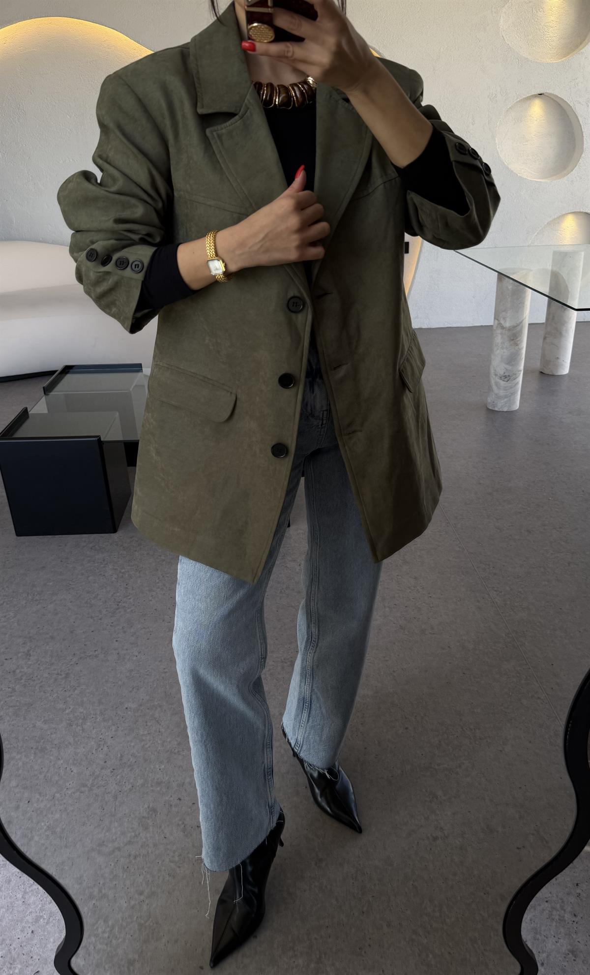 Nadia Haki Süet Vatkalı Blazer Ceket 