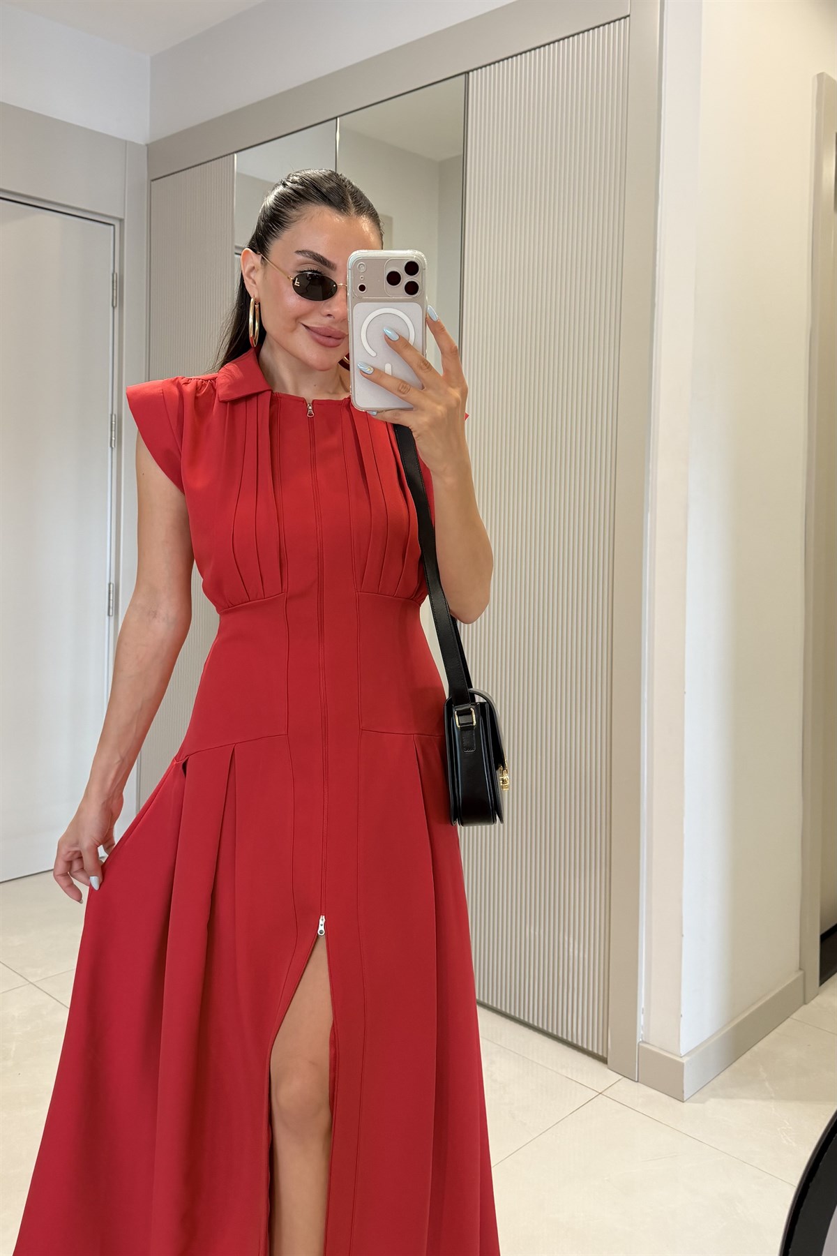 Nalia Kırmızı Fermuar Detaylı Pileli Midi Elbise
