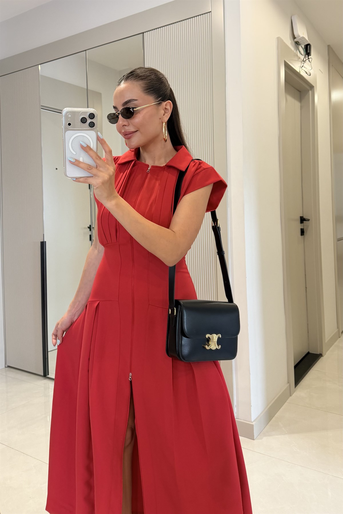 Nalia Kırmızı Fermuar Detaylı Pileli Midi Elbise