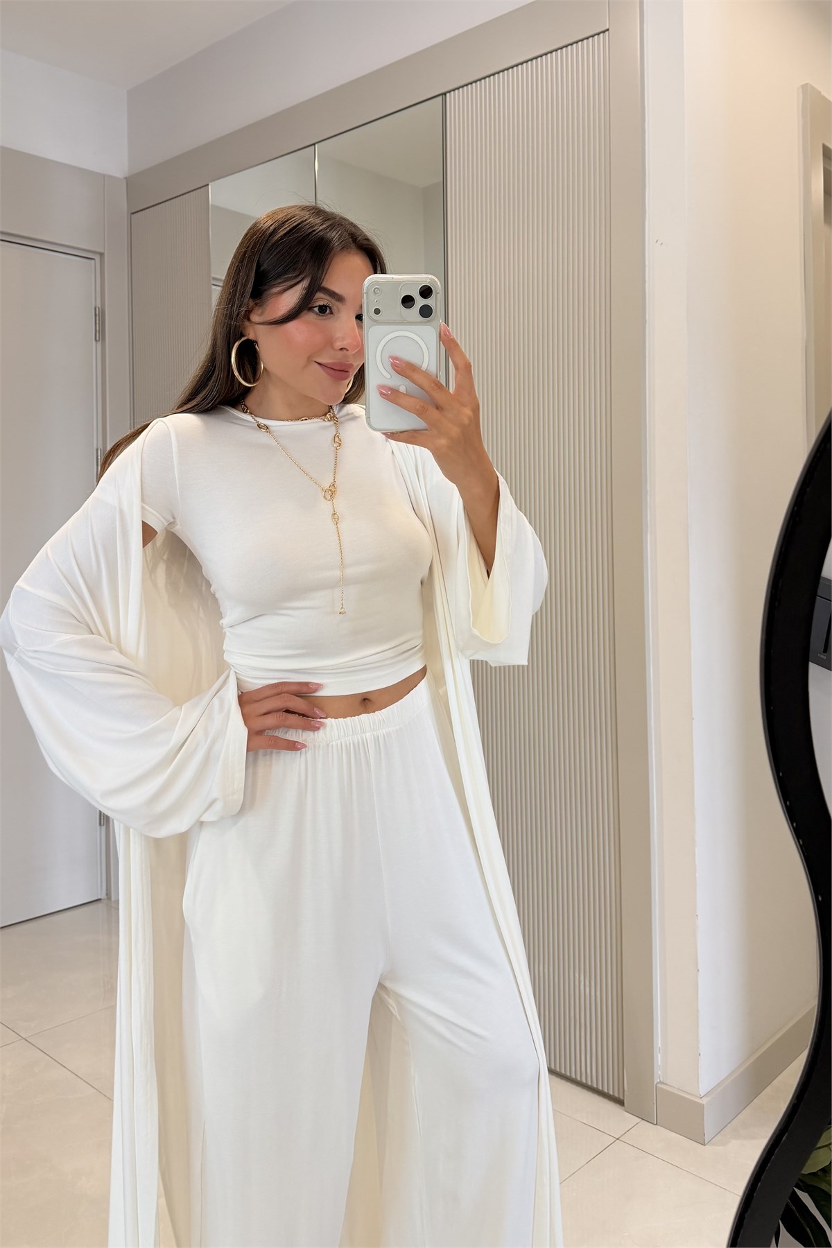 Narrow Beyaz Modal Üçlü Salaş Takım