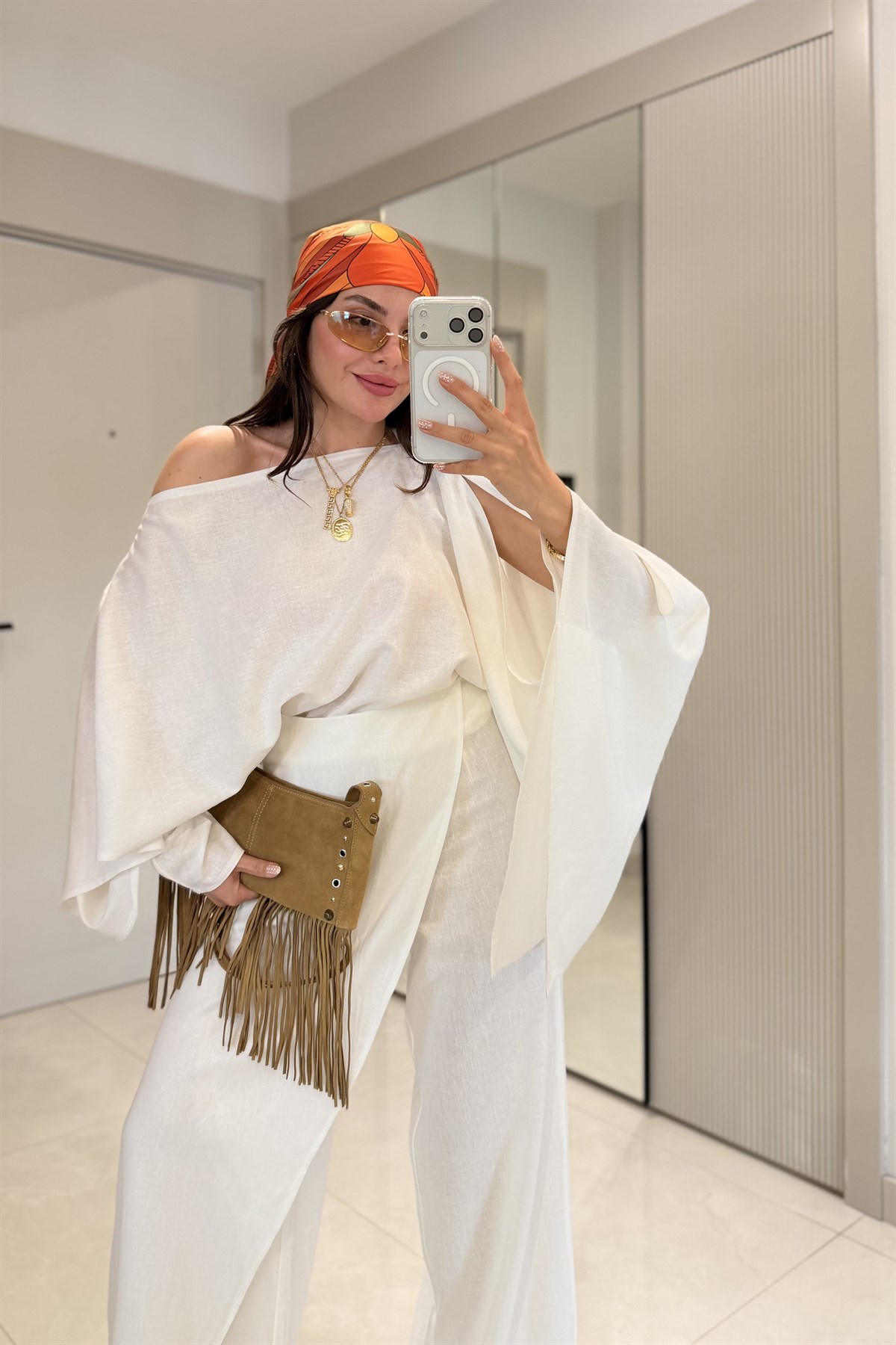 Natalia Beyaz Keten Premium Yarasa Takım