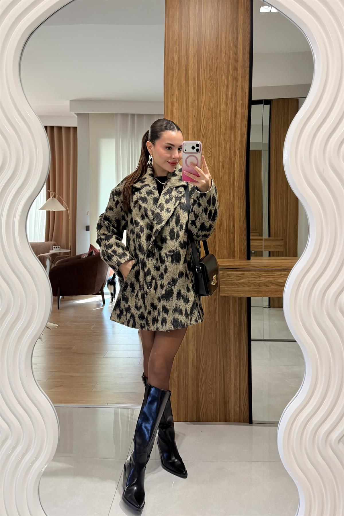 Neona Desenli Oversize Kaban