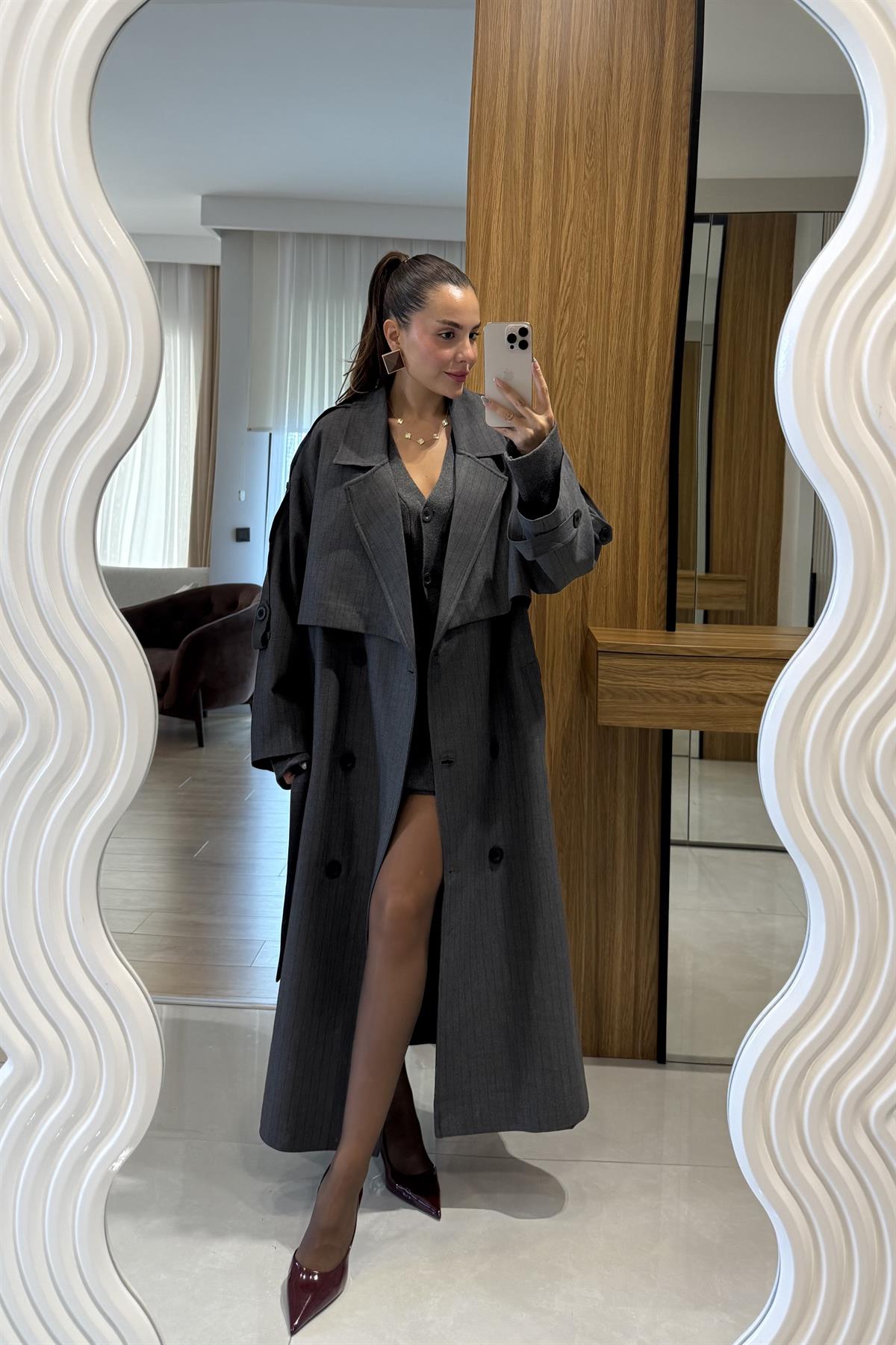 Nesha Antrasit Çizgi Detaylı Trenç