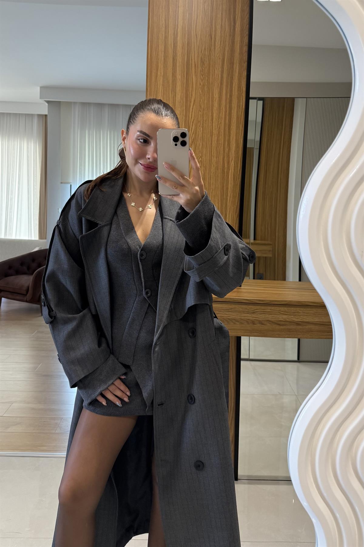 Nesha Antrasit Çizgi Detaylı Trenç