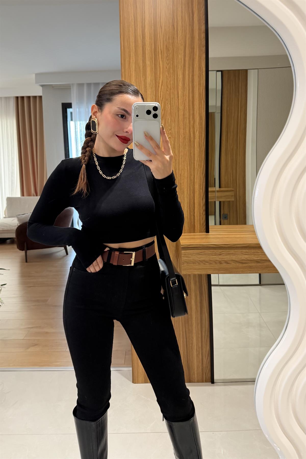 Niela Siyah Crop Body