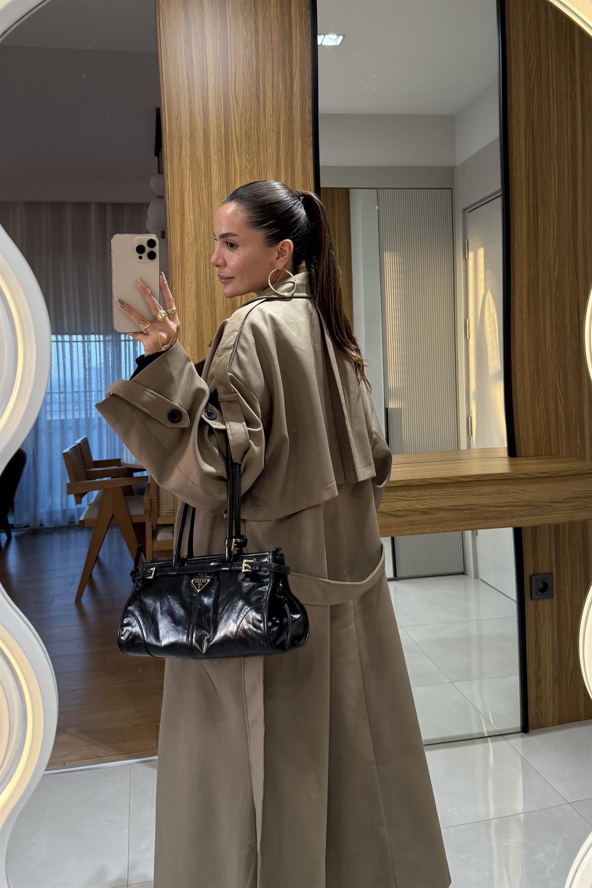 Nien Karamel Poliviskon Trenç 