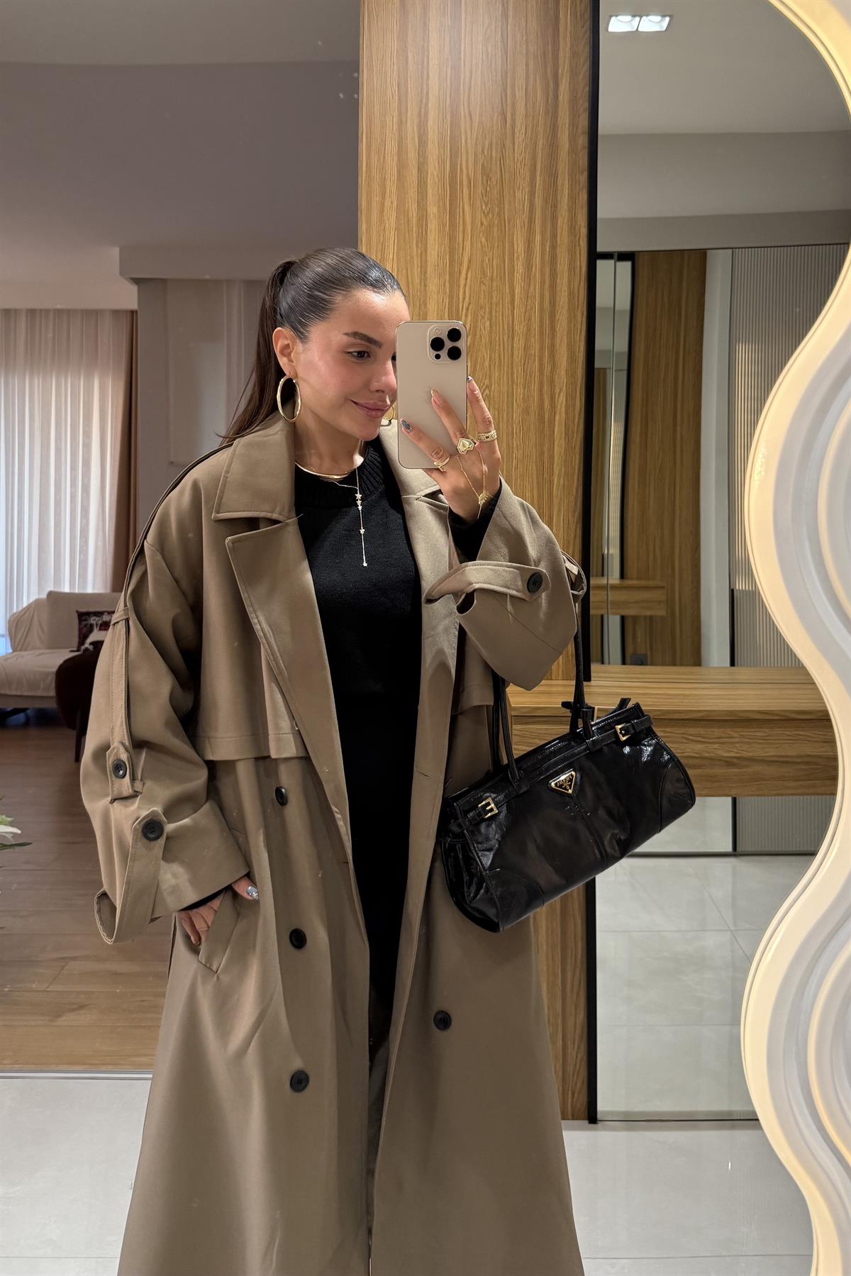 Nien Karamel Poliviskon Trenç 