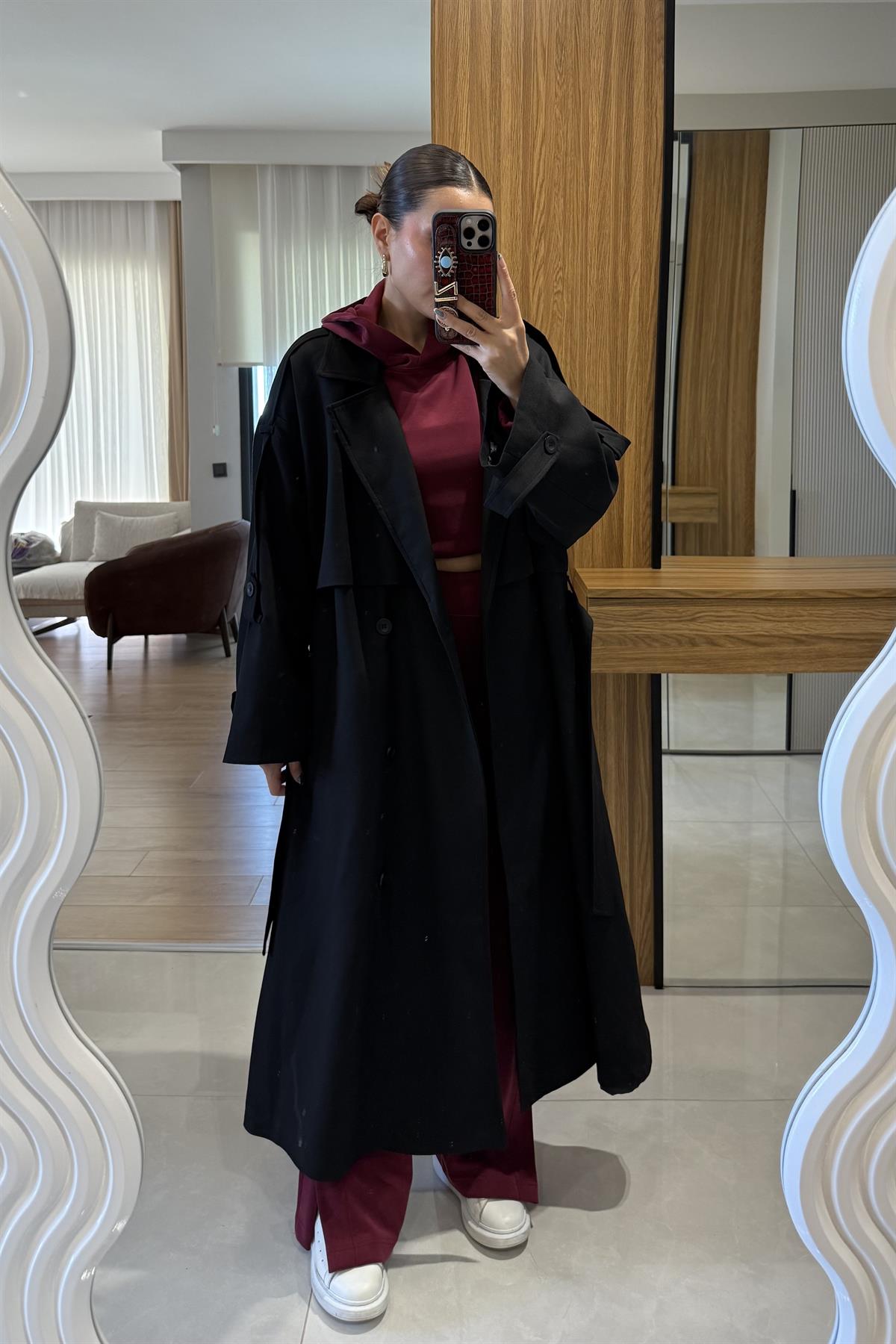 Nien Siyah Poliviskon Trenç 