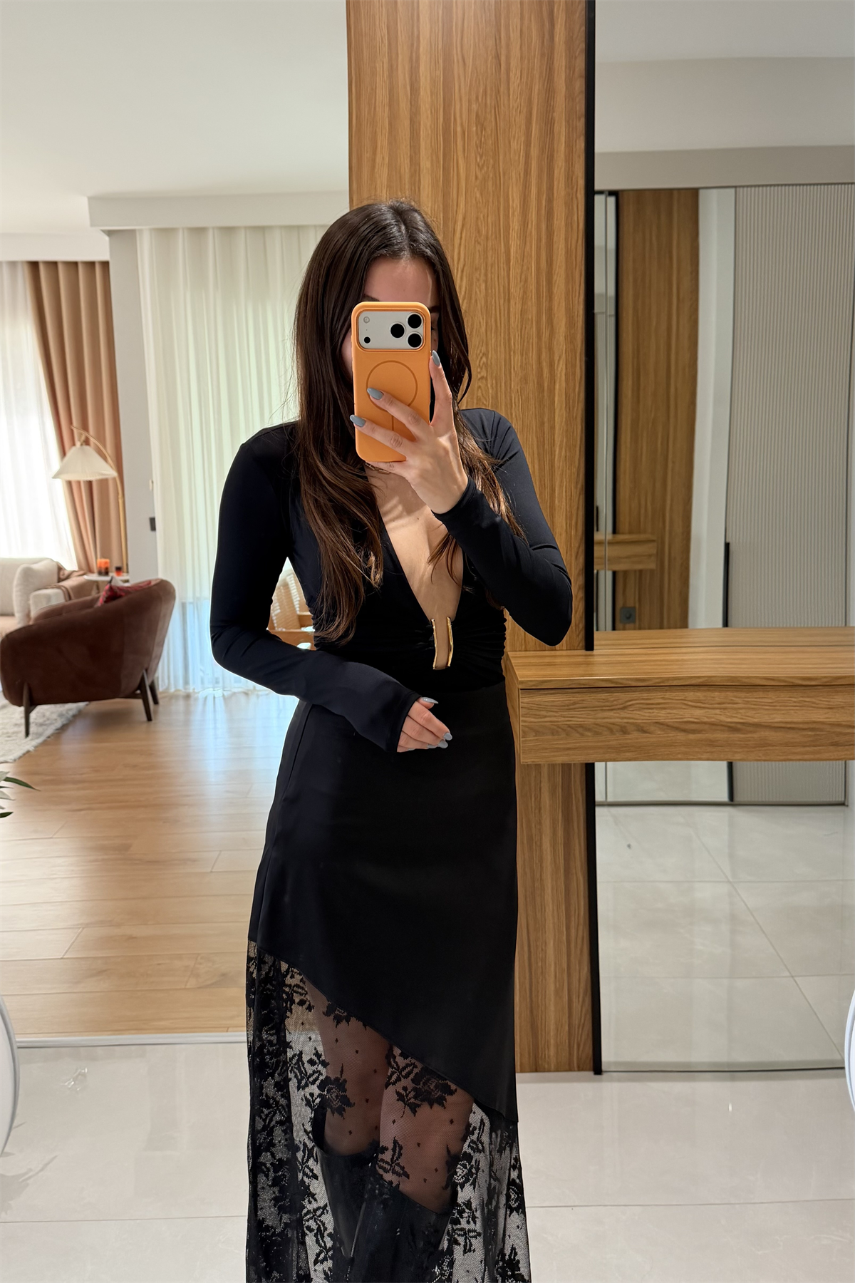 Noelle Siyah Dantel Detay Saten Etek