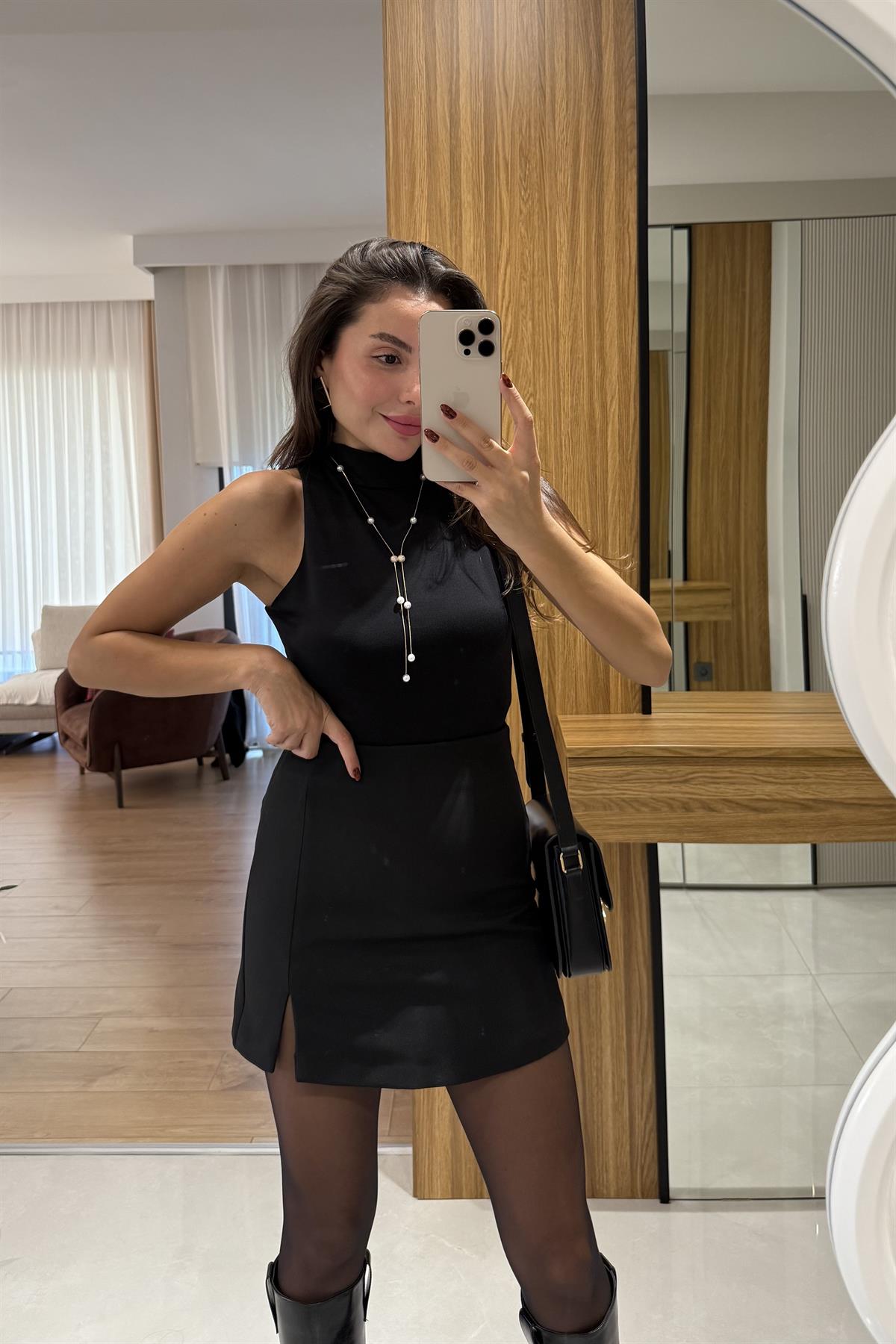 Nofel Siyah Balıkçı Yaka Bodysuit 