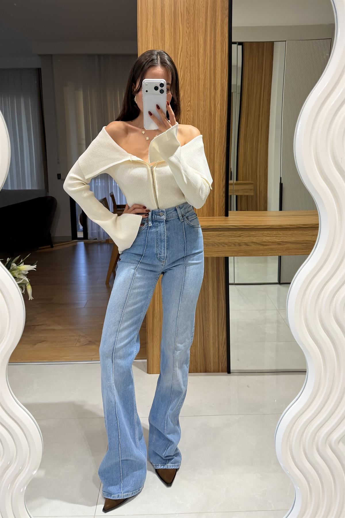 Noire Dikişli İspanyol Jean