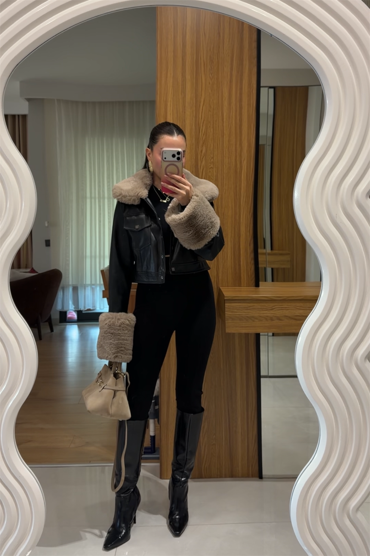 Novissa Siyah Kürklü Deri Ceket