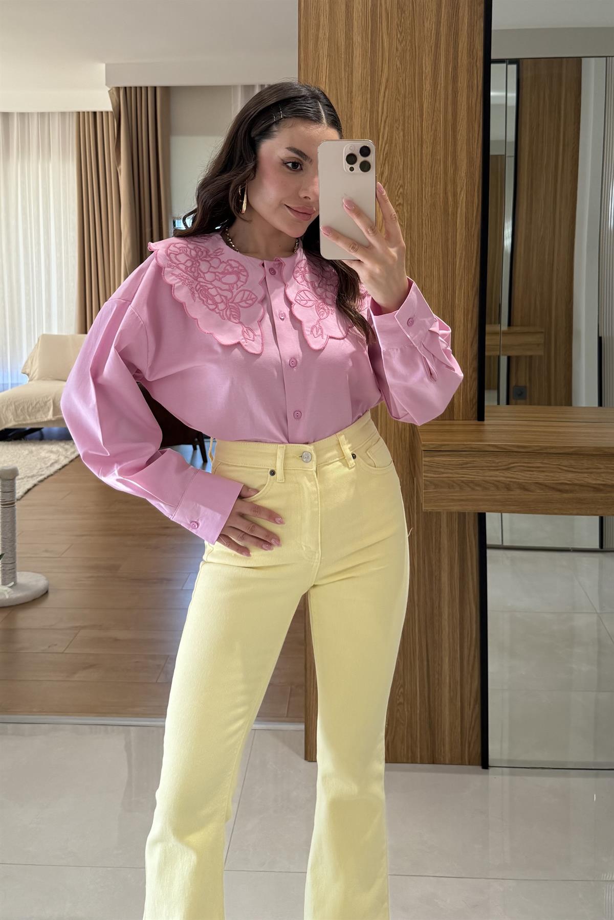 Nuvia Pembe Nakışlı Poplin Gömlek 