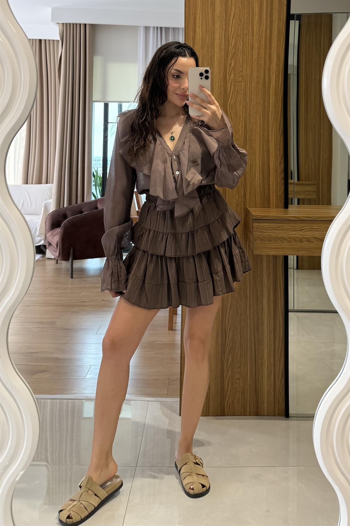 Nyra Kahve Kat Kat Şort Etek