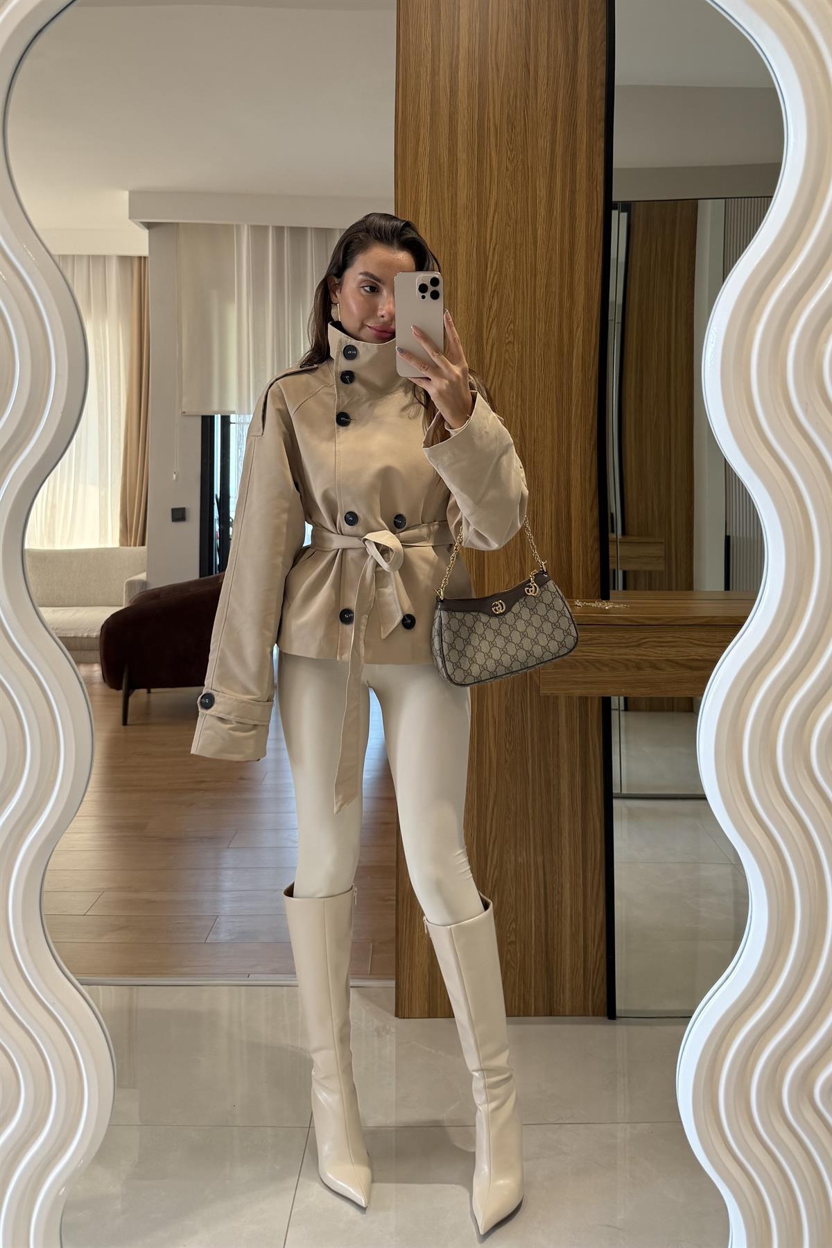 Obrovac Bej Dik Yaka Trenç