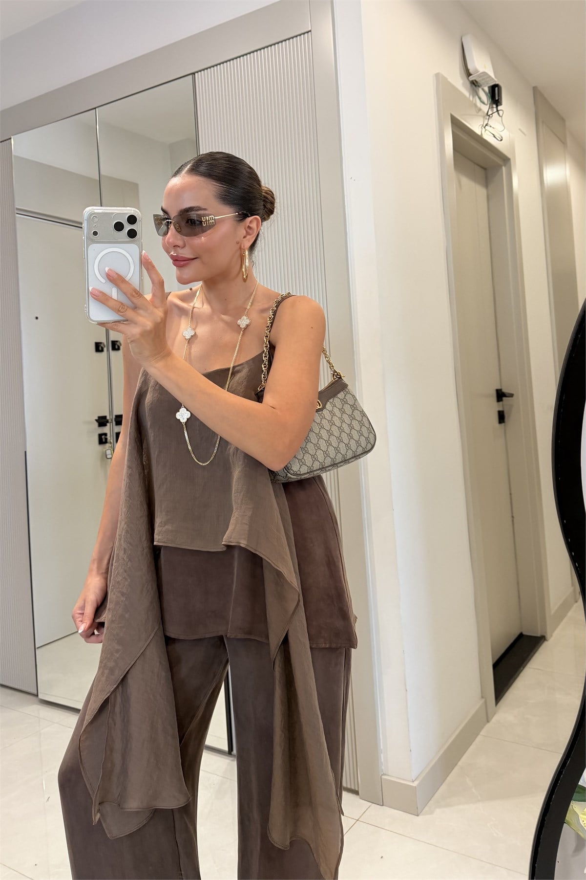Odelia Kahve Tül Detaylı Tasarım Takım