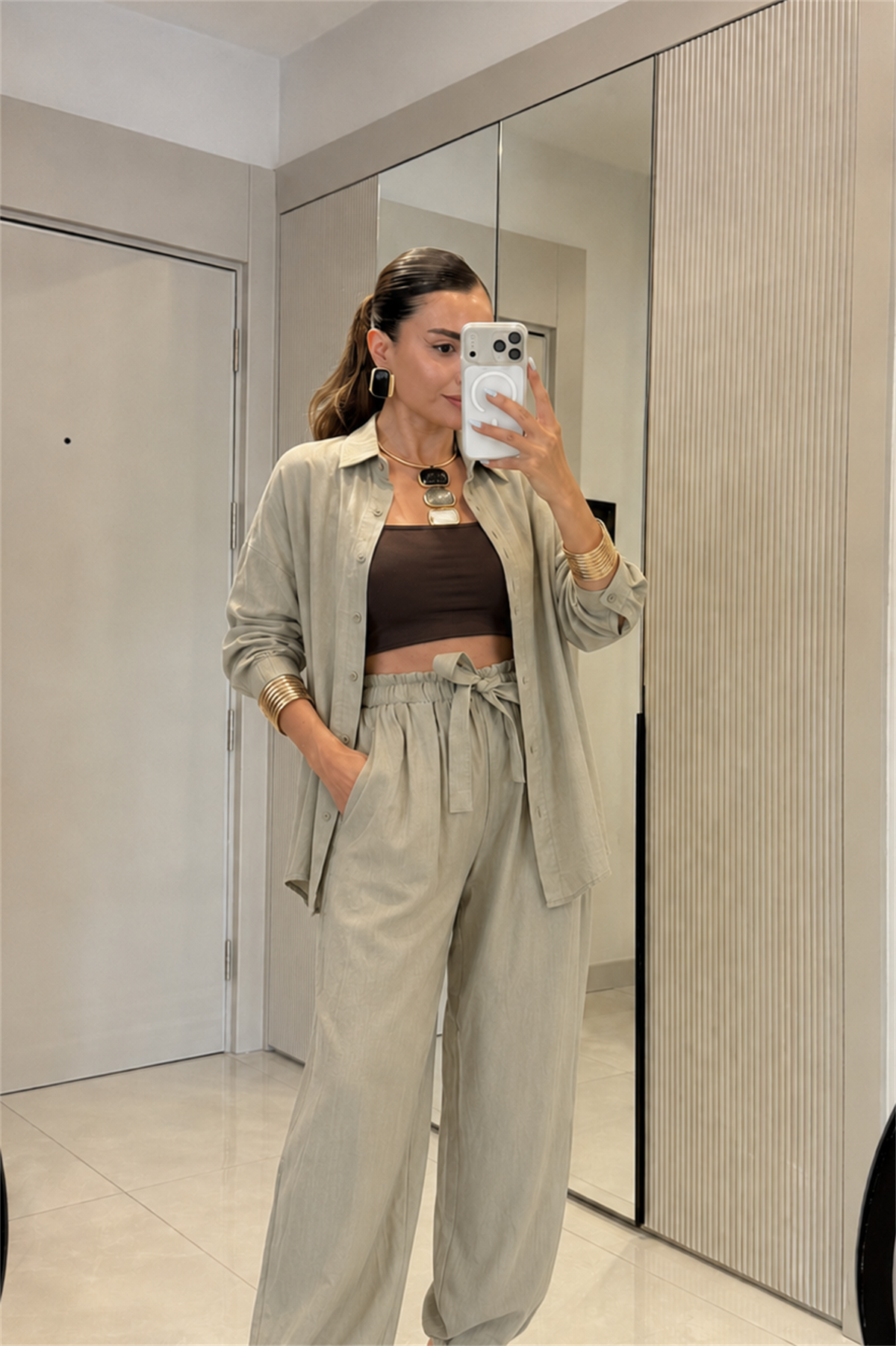 Odette Haki MD Kuşaklı Tensel Gömlek Pantolon Takım