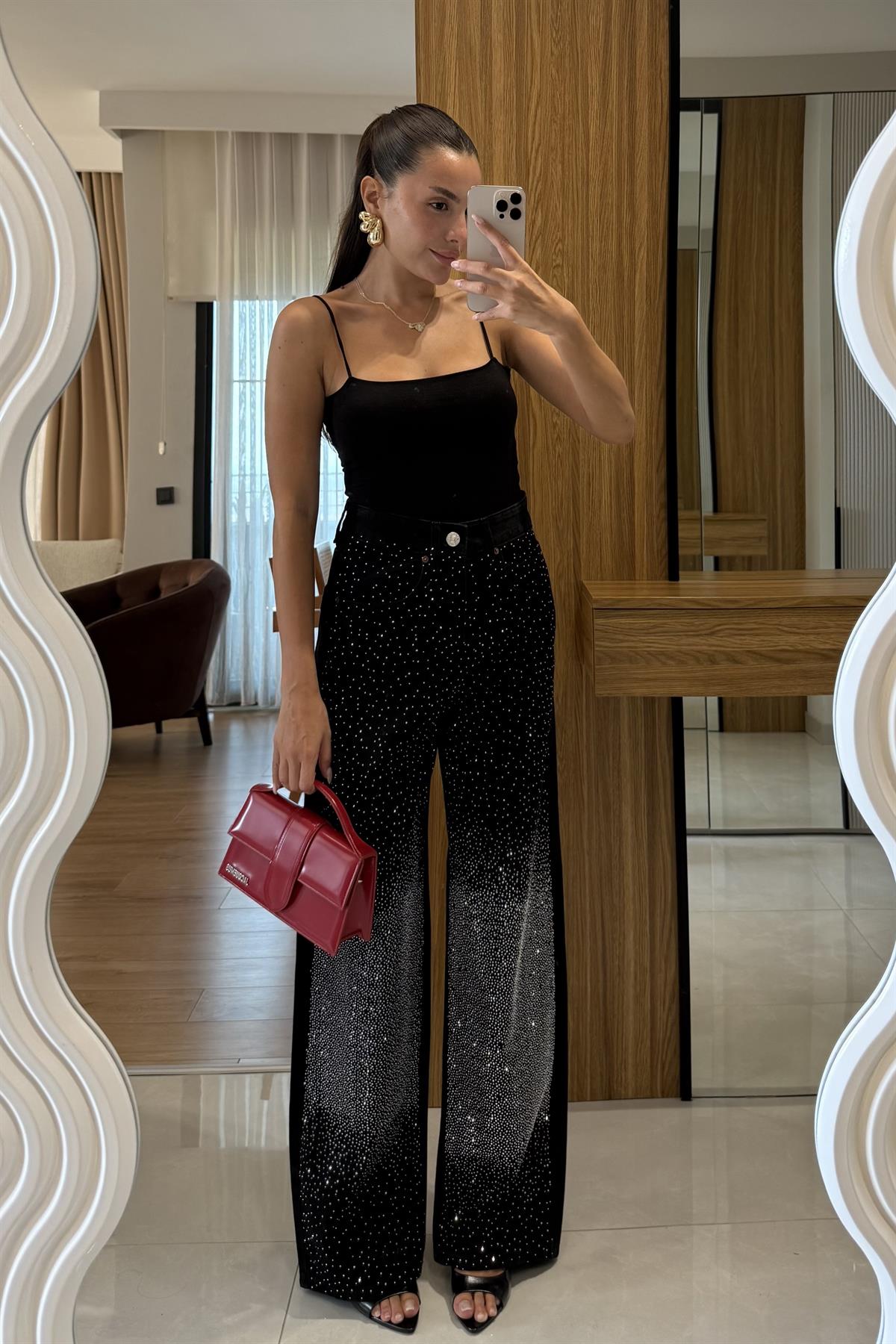 Olric Taş Detaylı Tasarım Jean