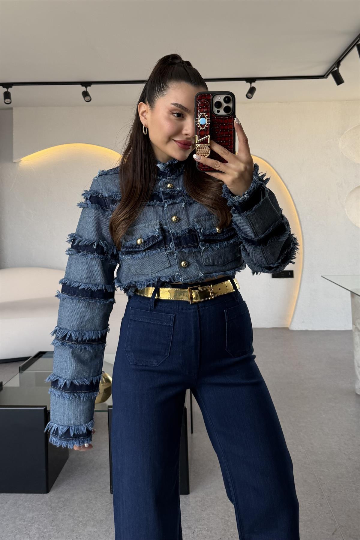 Ophelia Patch Detaylı Tasarım Kot Ceket 