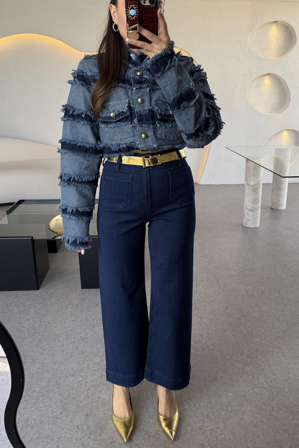 Ophelia Patch Detaylı Tasarım Kot Ceket 